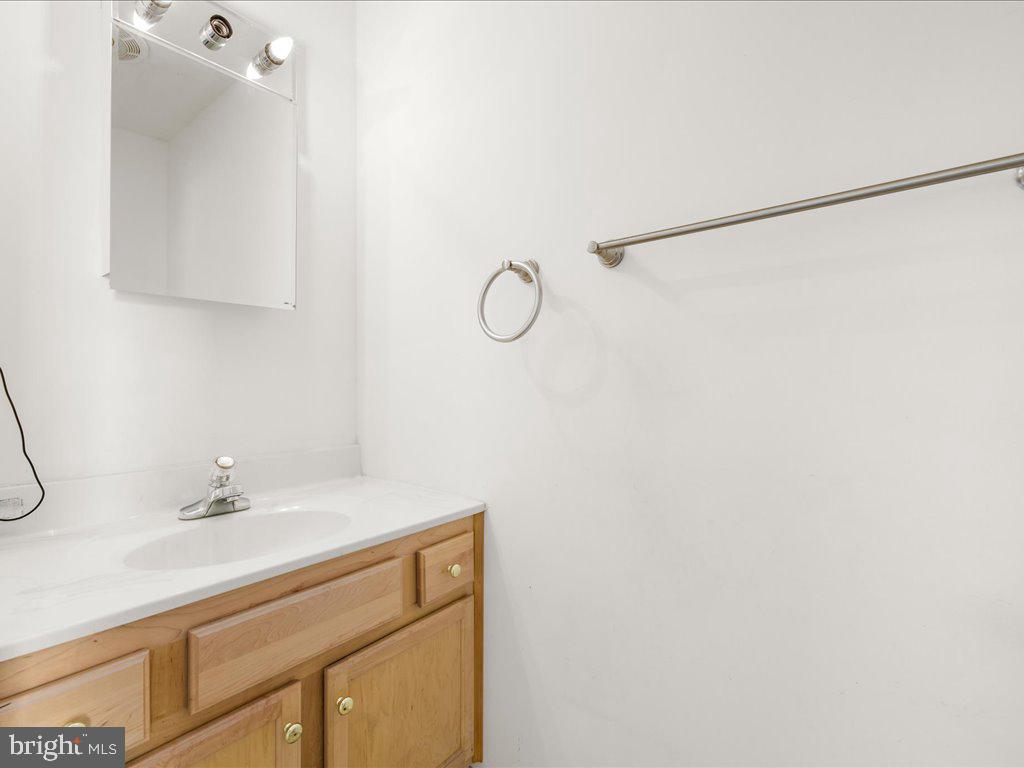 LAURAVILLE HISTORIC DISTRICT - Residential