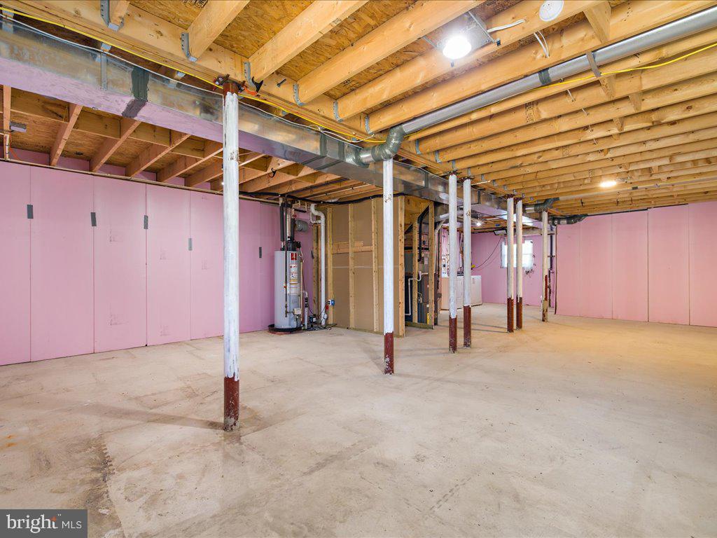 LAURAVILLE HISTORIC DISTRICT - Residential