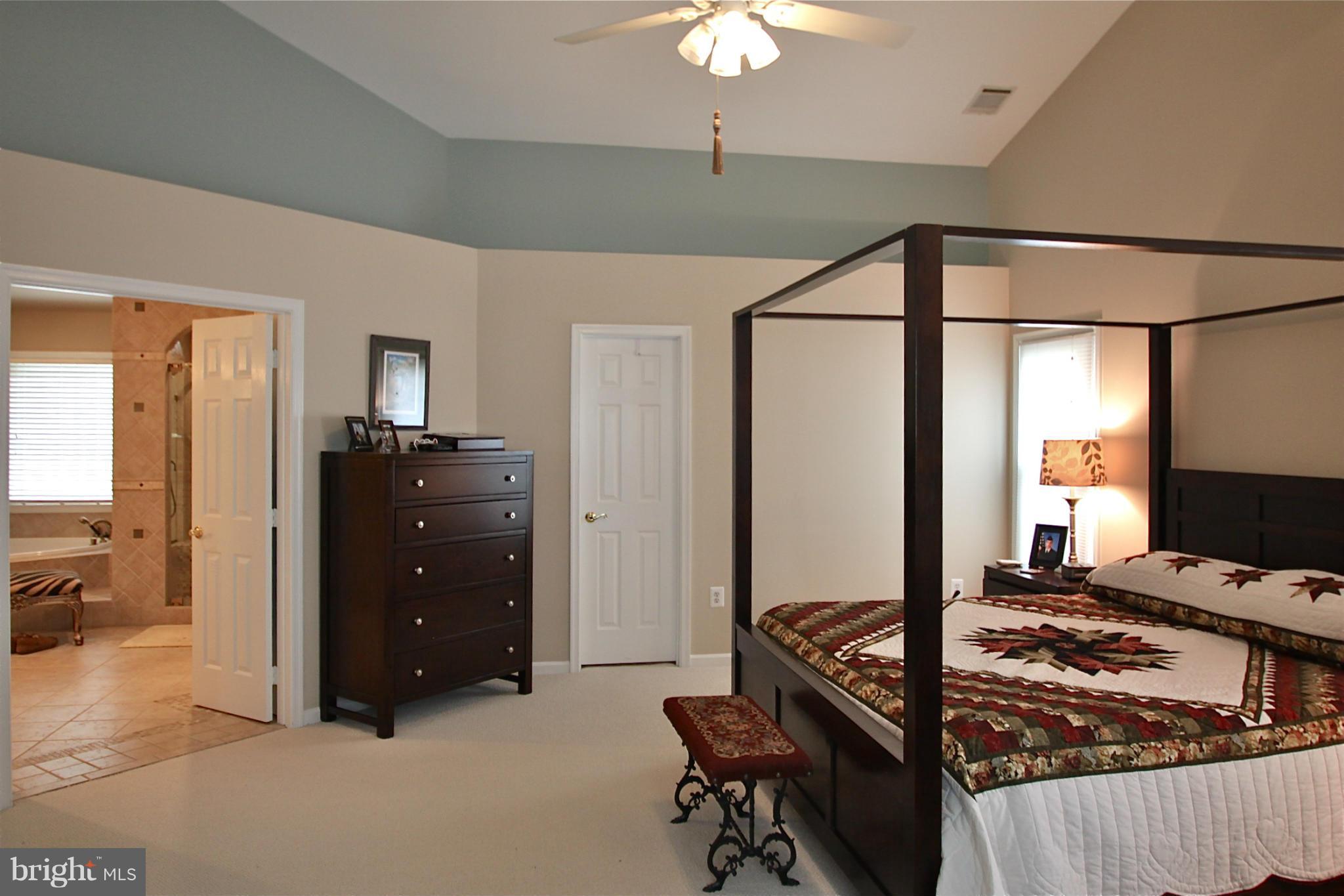 WHISPERWOOD - Residential