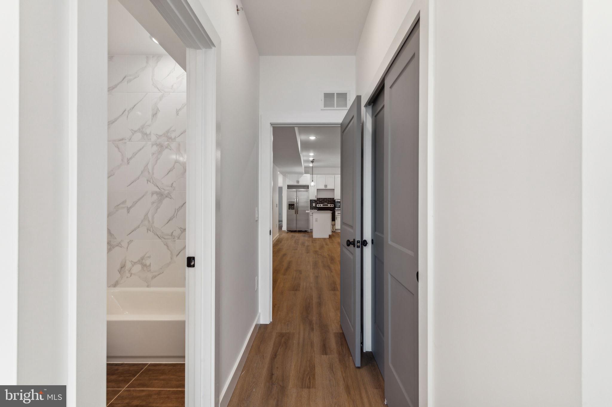 TEMPLE UNIVERSITY - Residential Lease