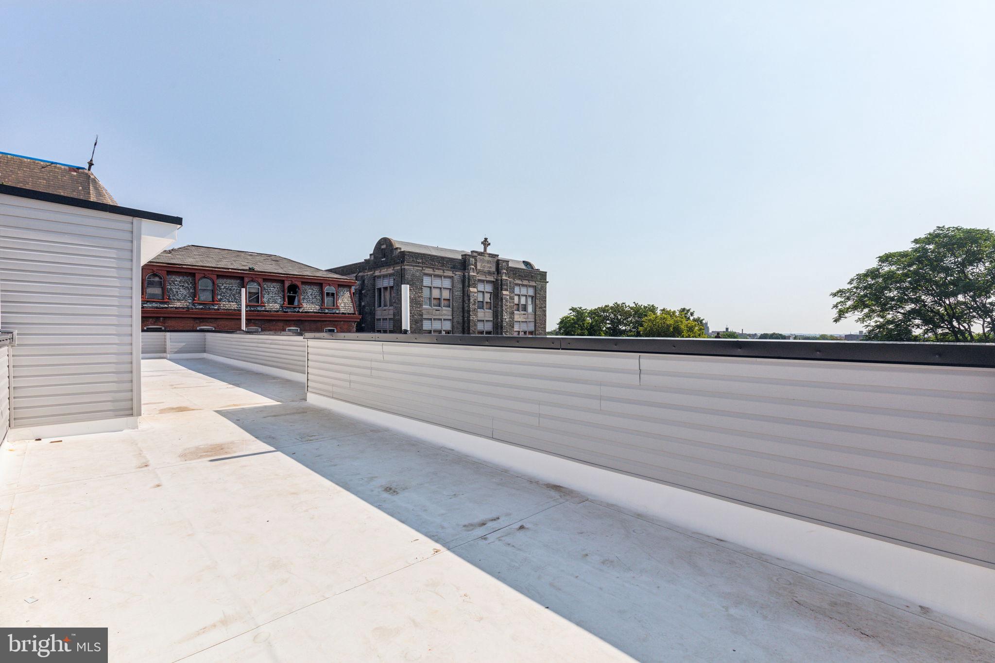 TEMPLE UNIVERSITY - Residential Lease