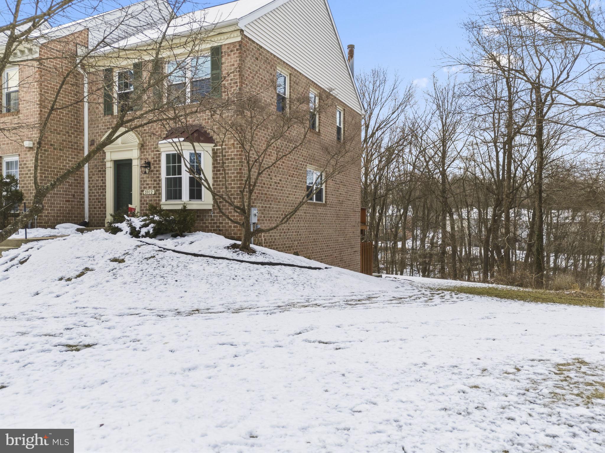 CROMWELL STATION - Residential