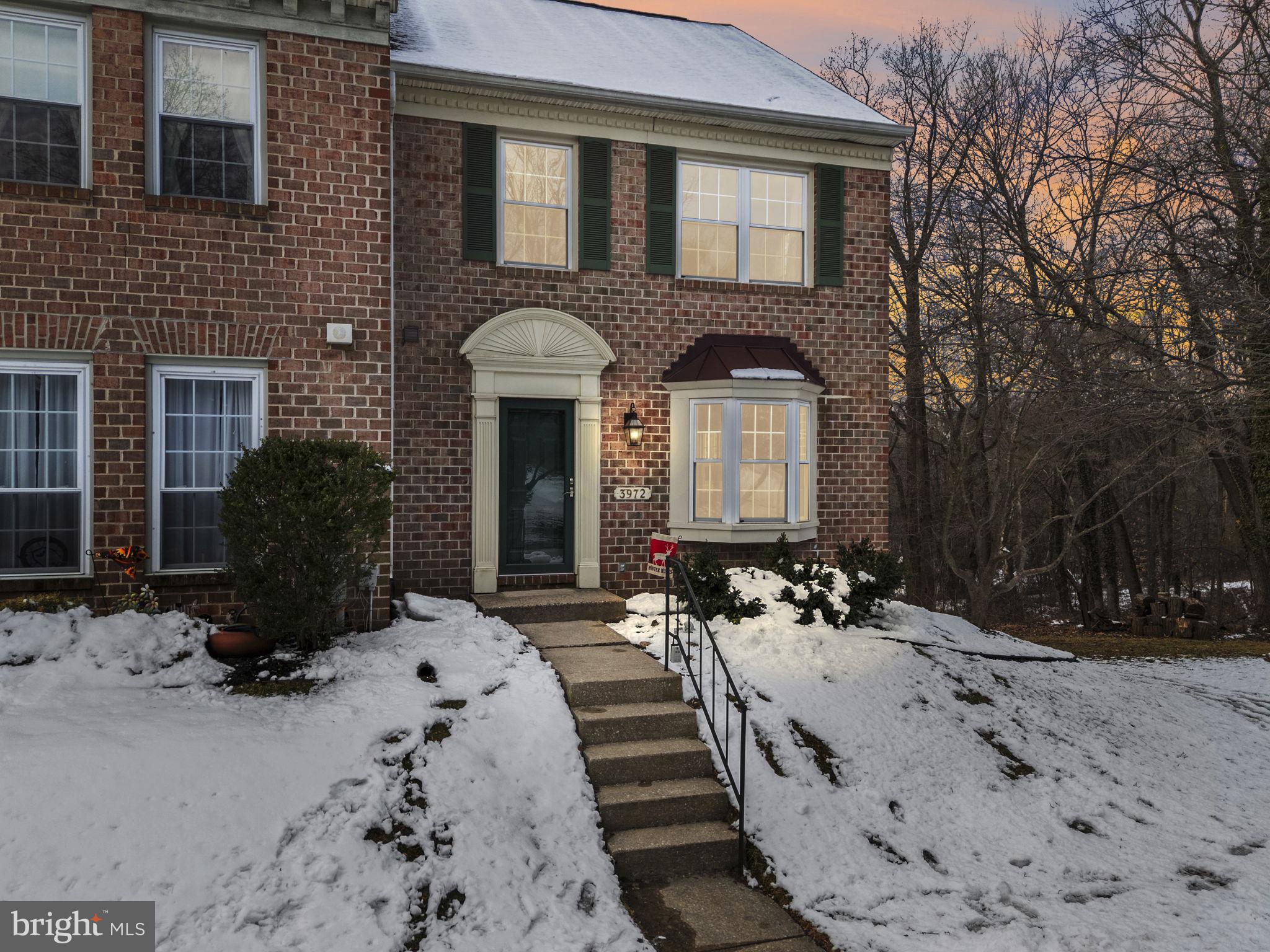 CROMWELL STATION - Residential