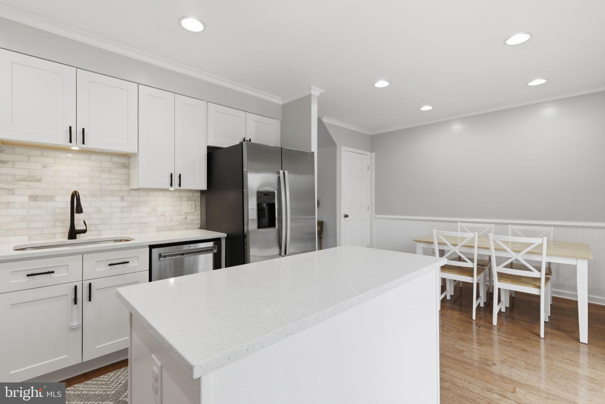 CROMWELL STATION - Residential