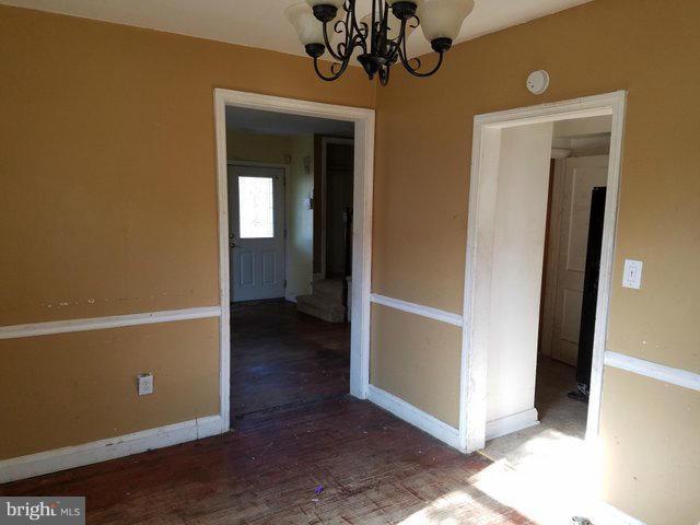 CAMERON VILLAGE - Residential