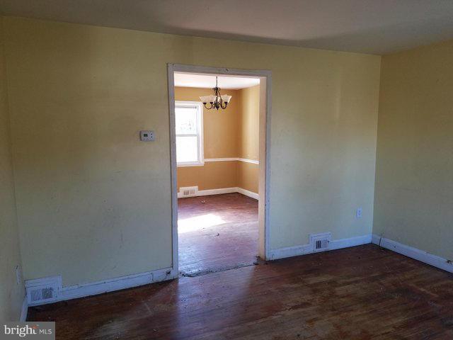 CAMERON VILLAGE - Residential