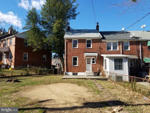 CAMERON VILLAGE - Residential