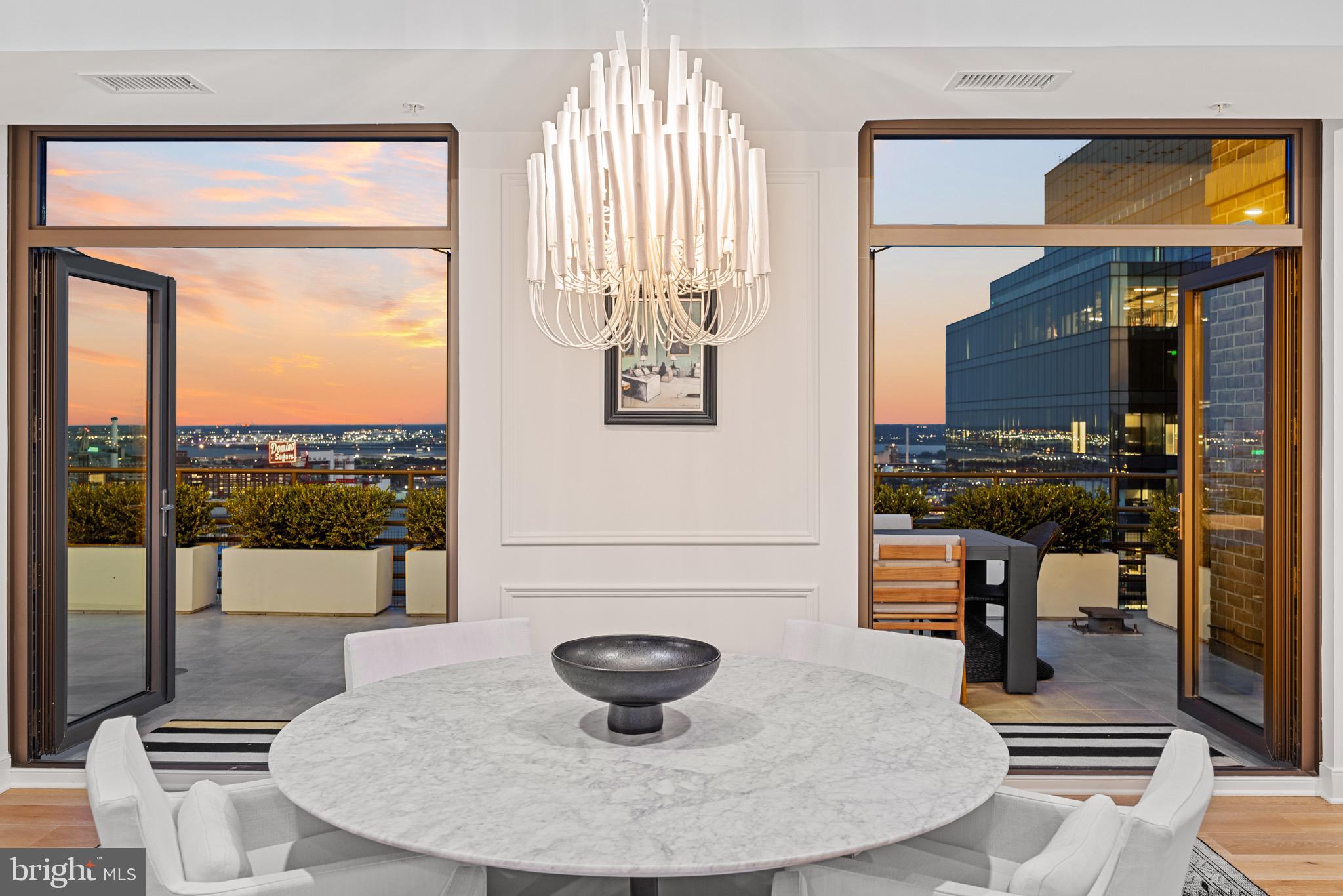 HARBOR EAST - Residential