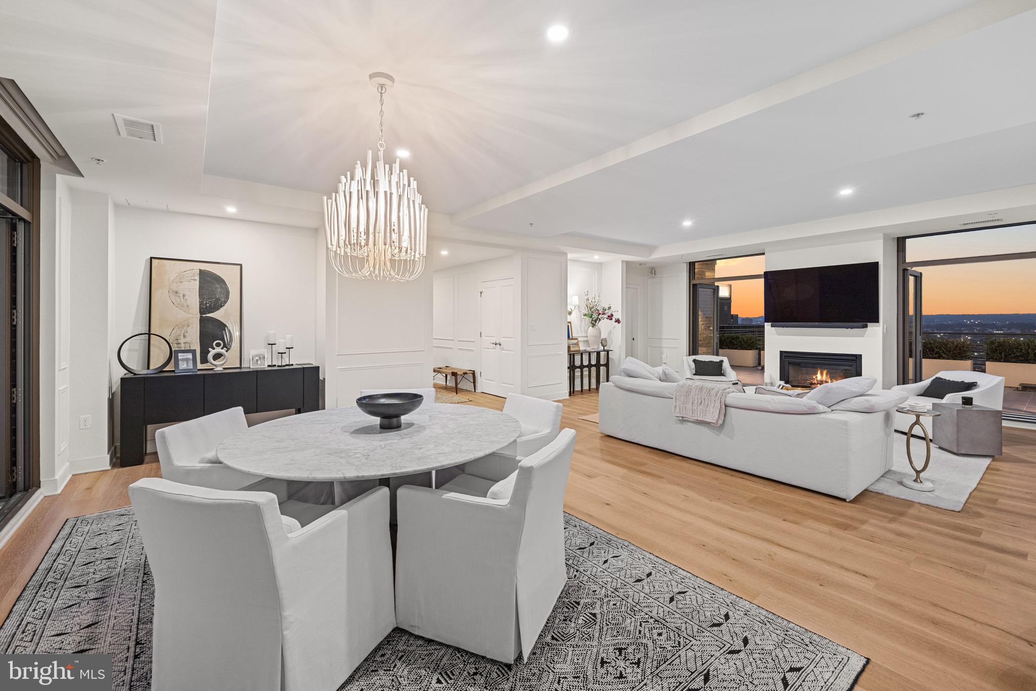 HARBOR EAST - Residential