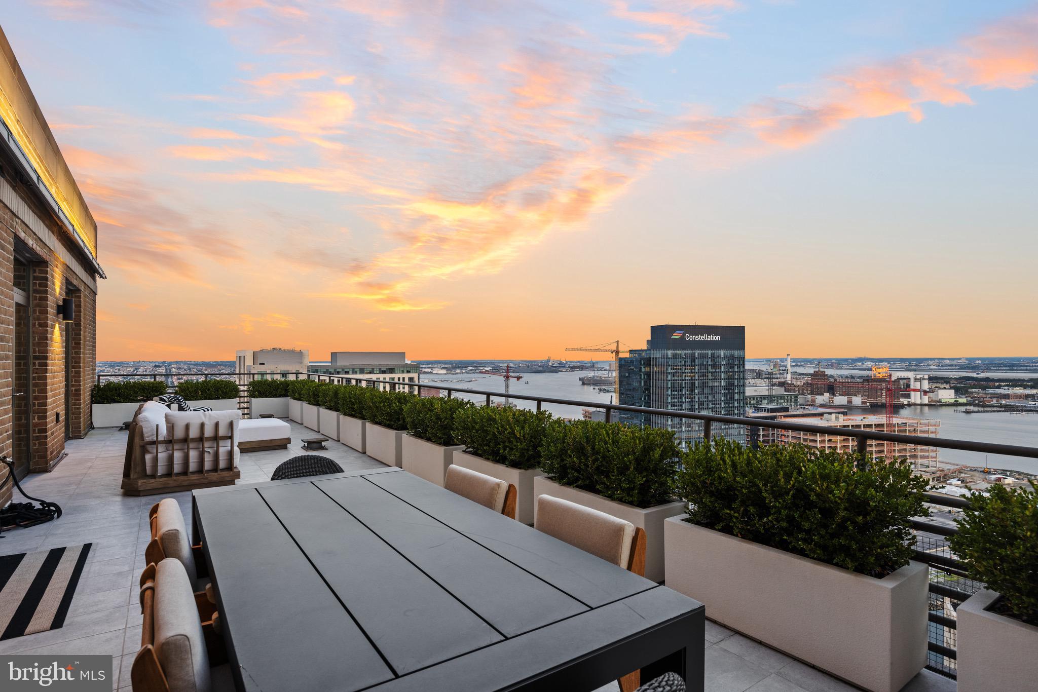 HARBOR EAST - Residential