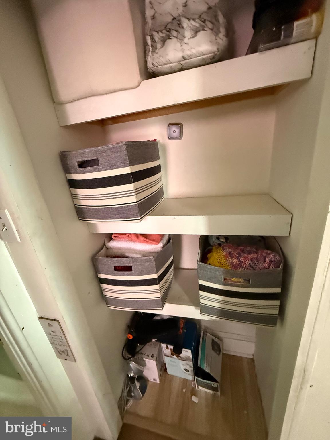 ACHEY LANE - Residential