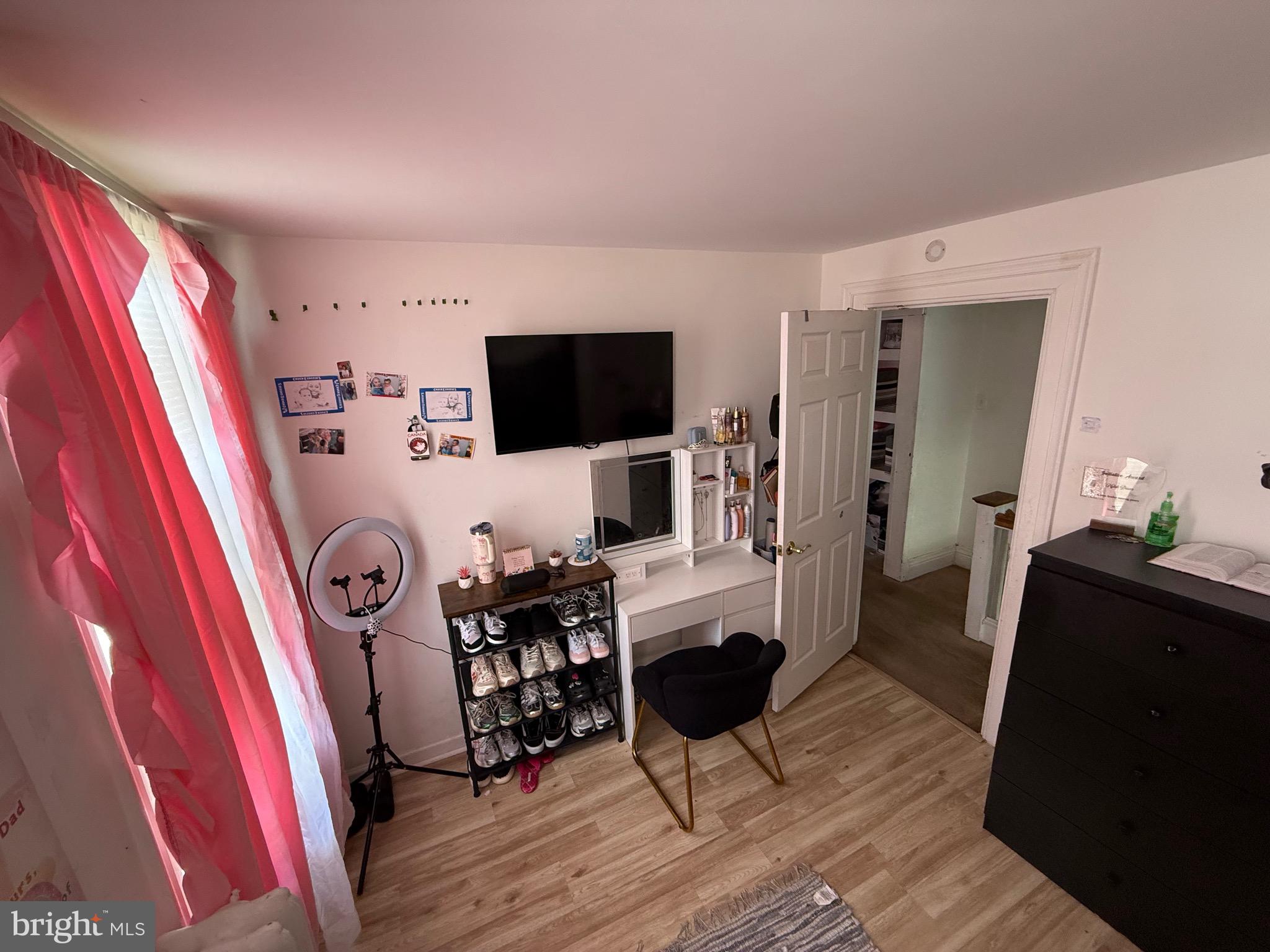 ACHEY LANE - Residential