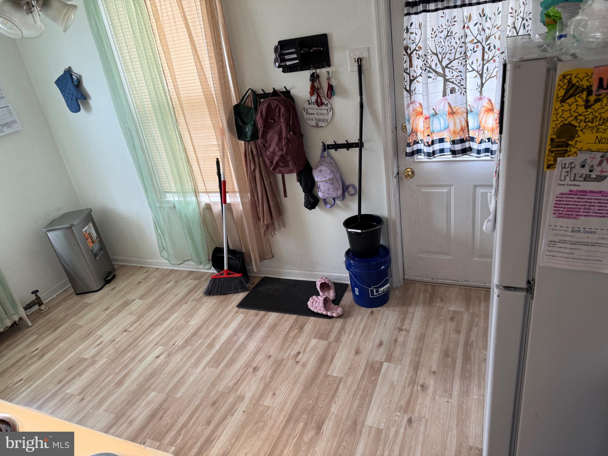 ACHEY LANE - Residential