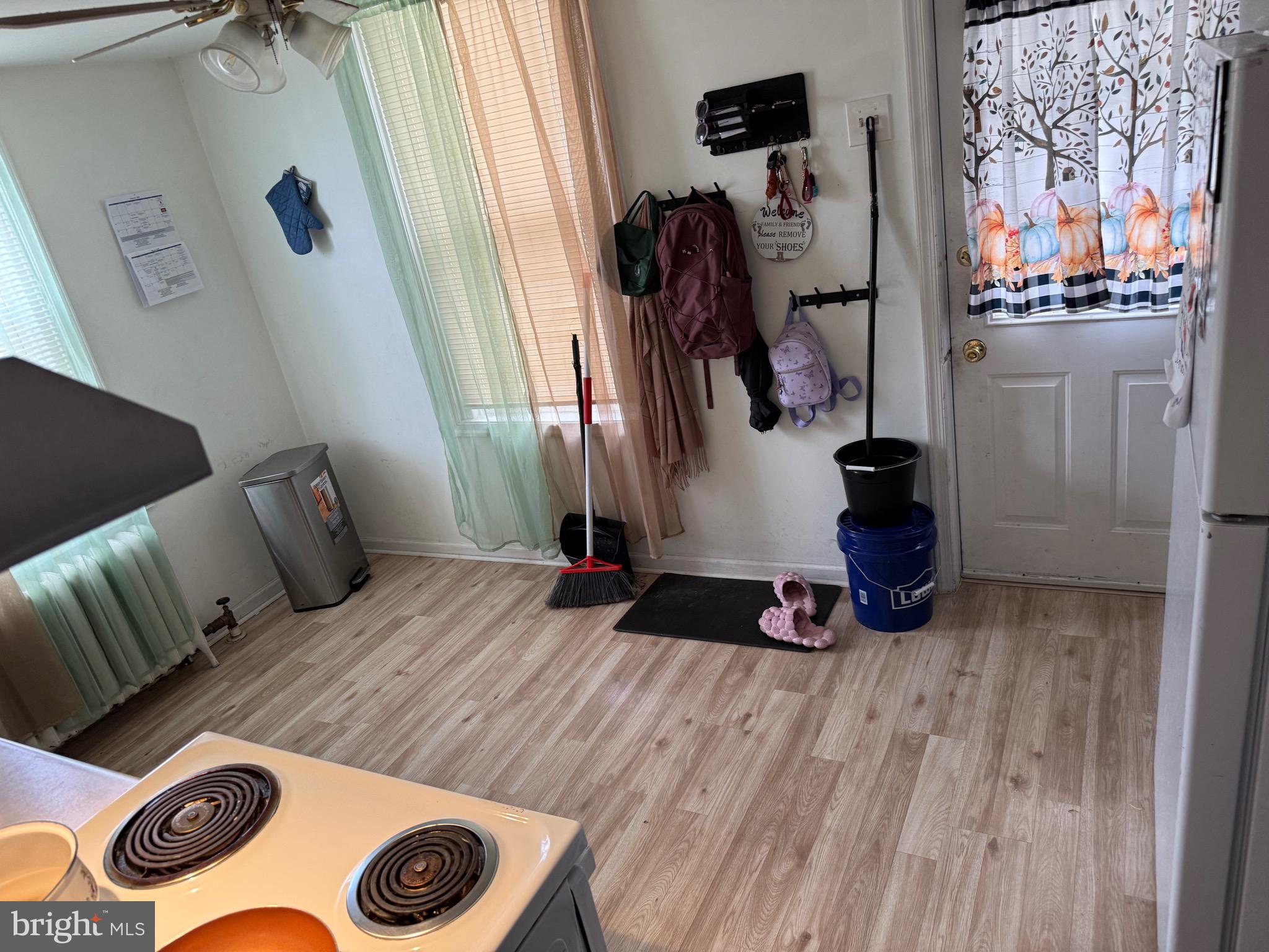 ACHEY LANE - Residential