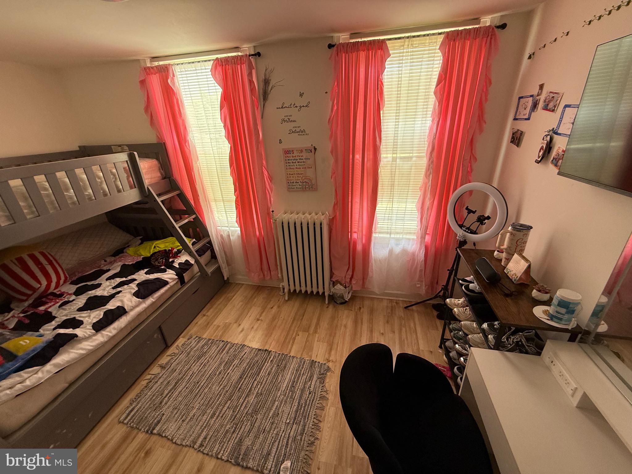 ACHEY LANE - Residential