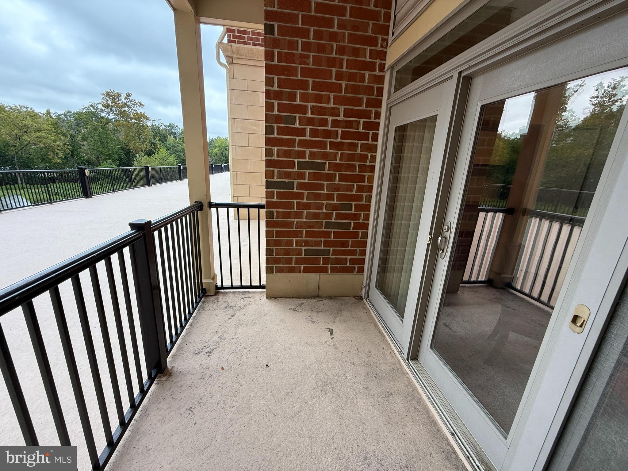 HUNTINGDON PLACE - Residential