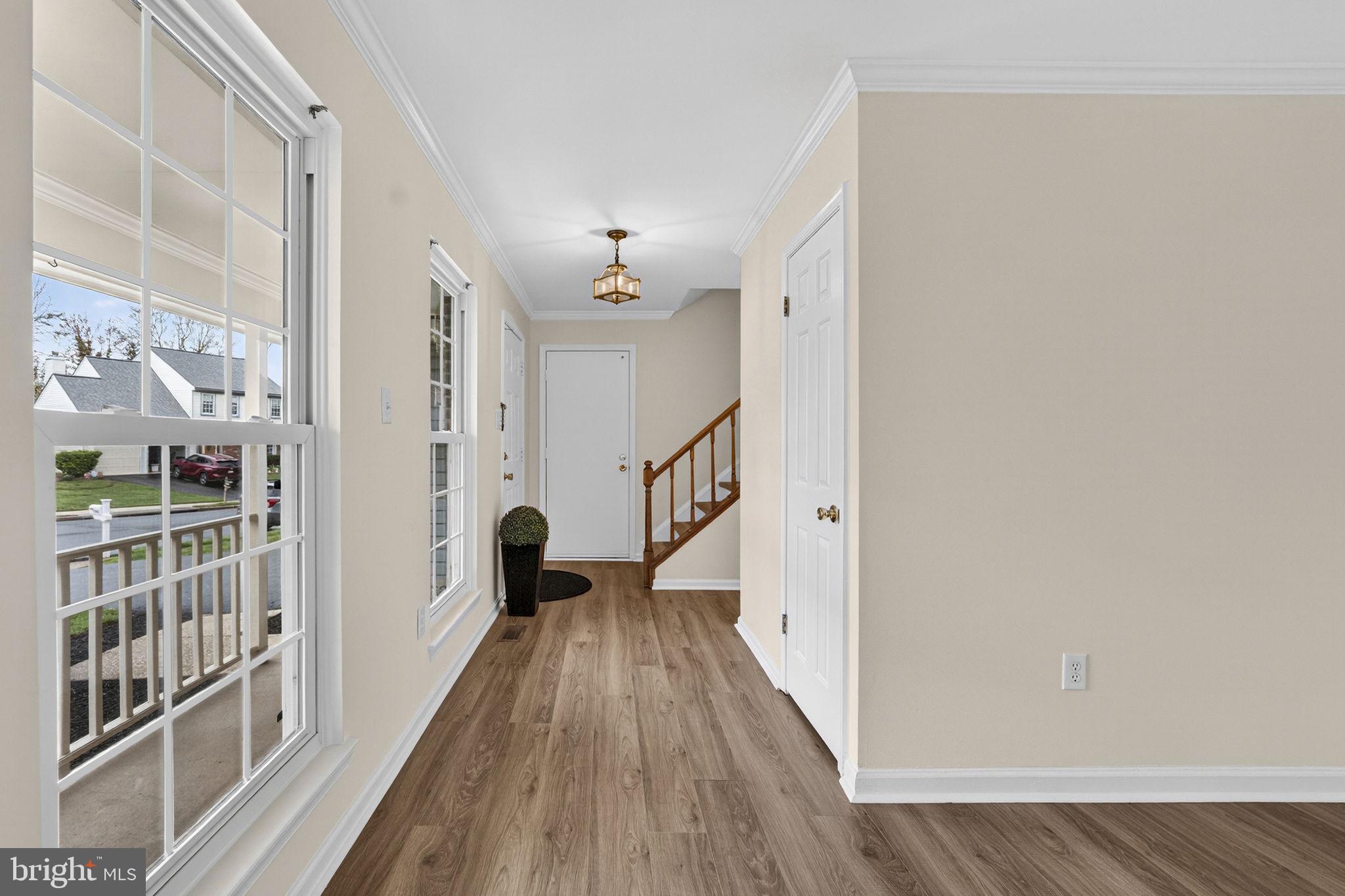 EMERALD CHASE - Residential