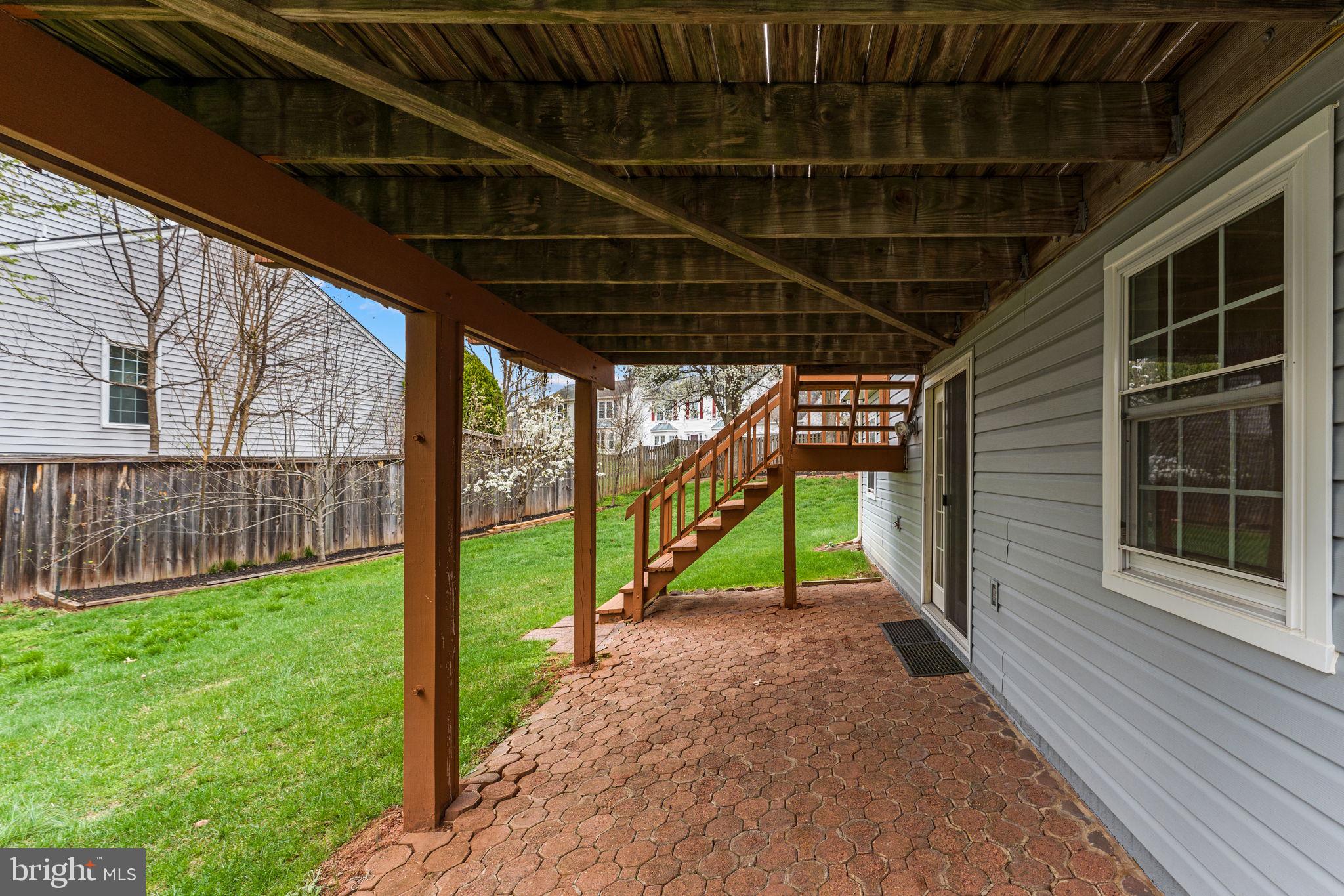 EMERALD CHASE - Residential