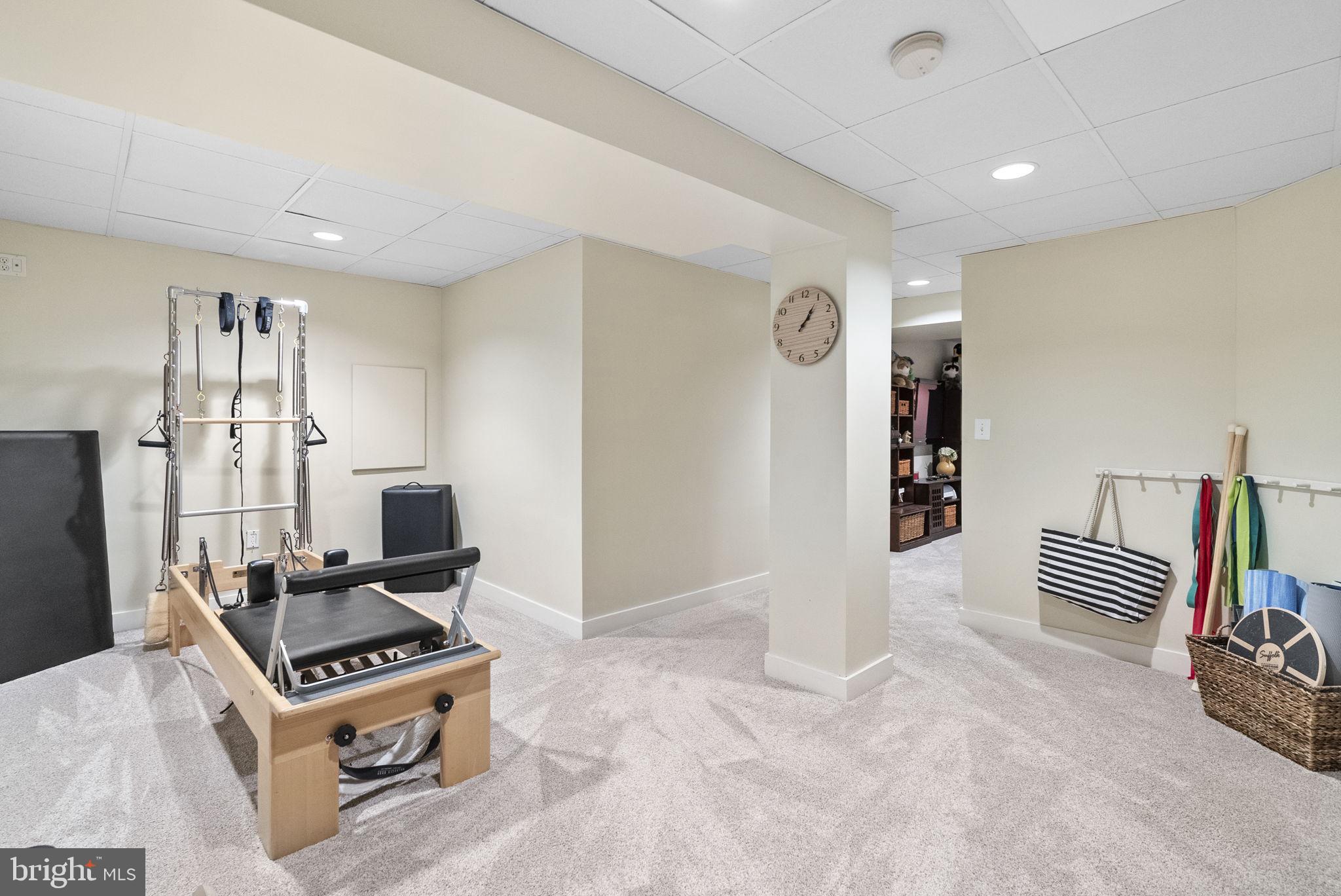 PROVIDENCE OAKS - Residential