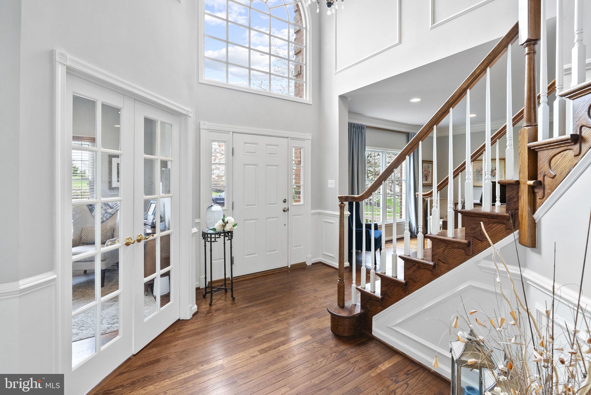 PROVIDENCE OAKS - Residential