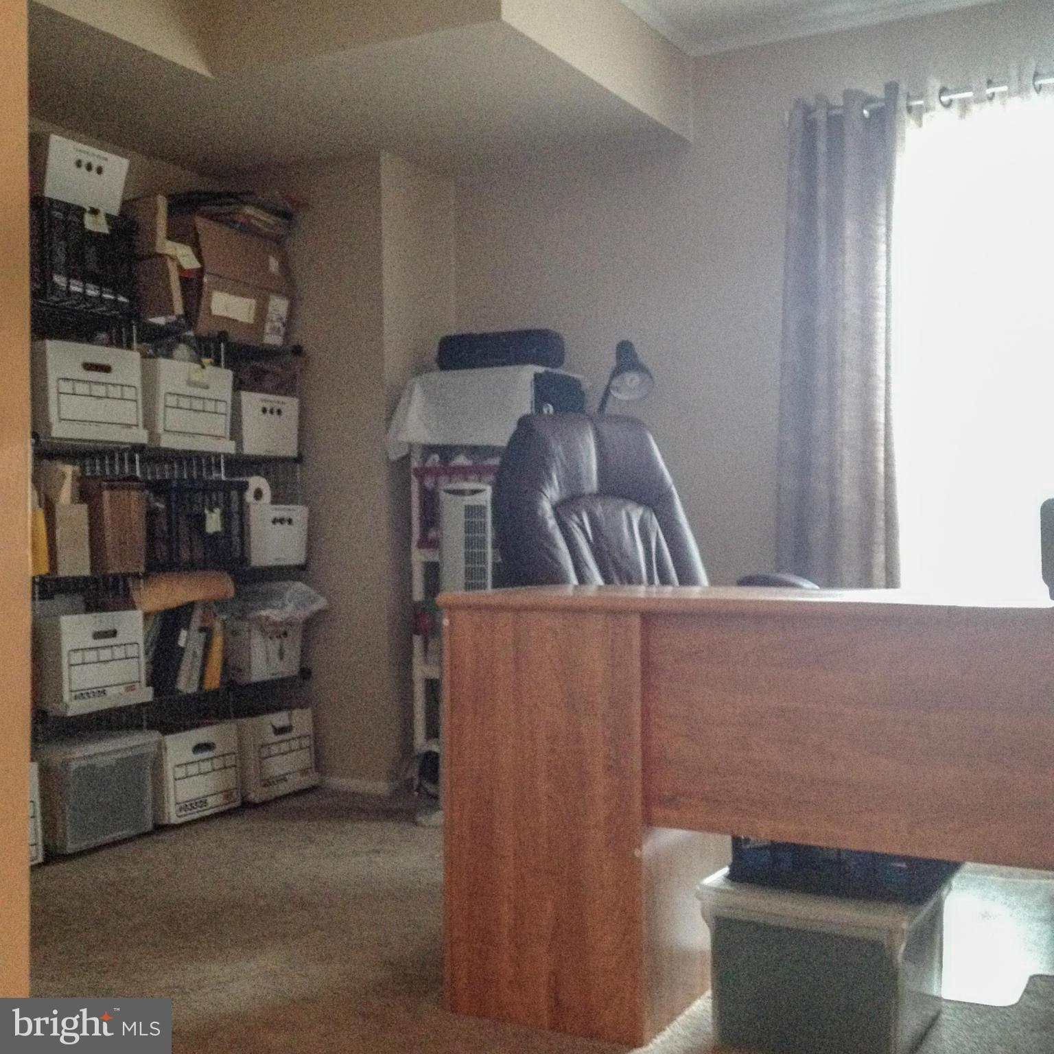 HYDE PARK - Residential