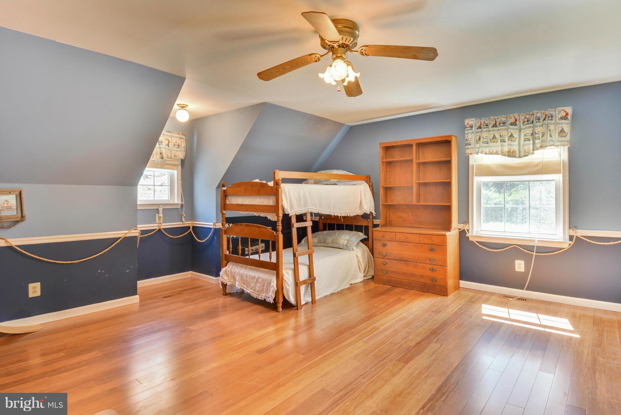 GIL ESTATES - Residential