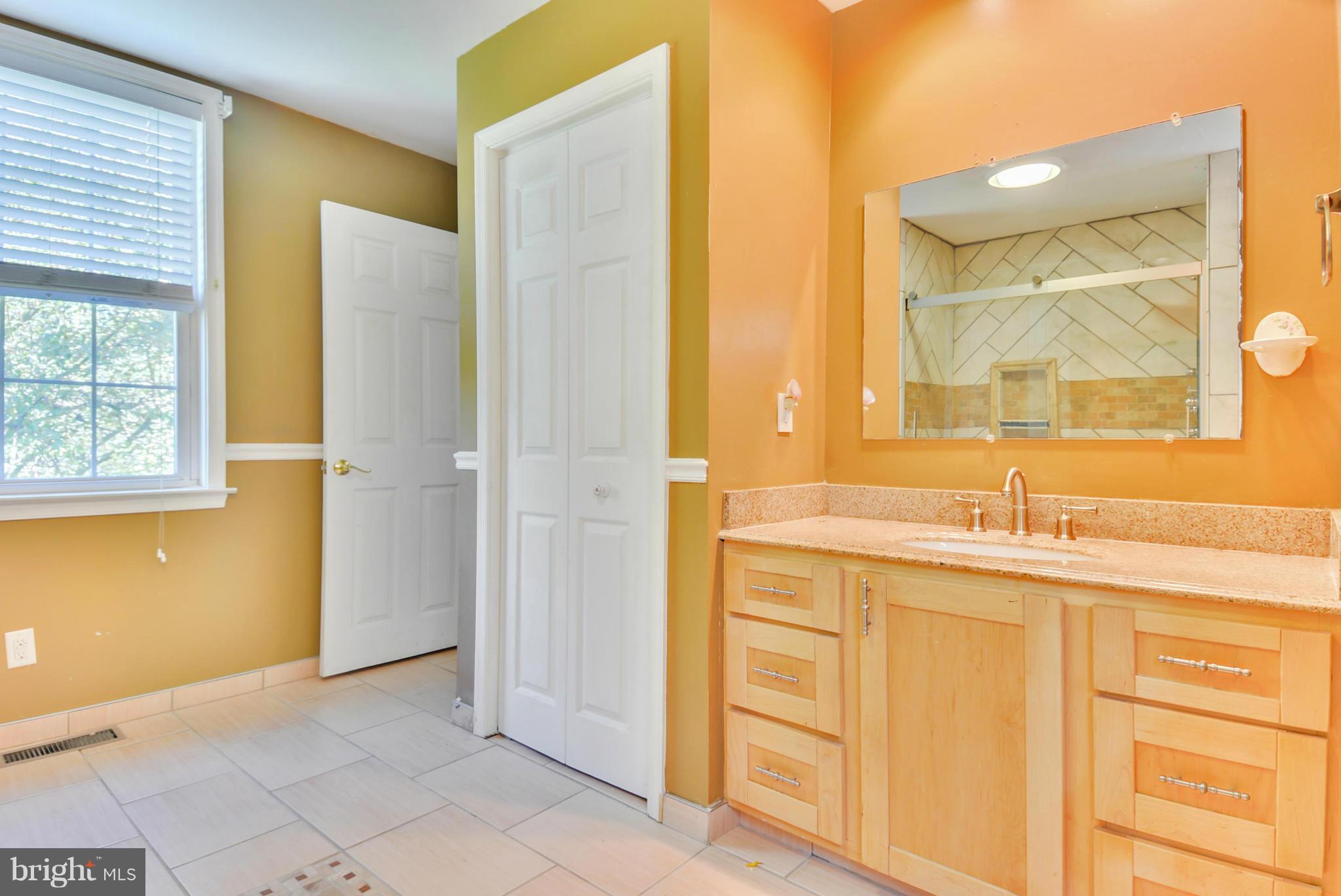 GIL ESTATES - Residential