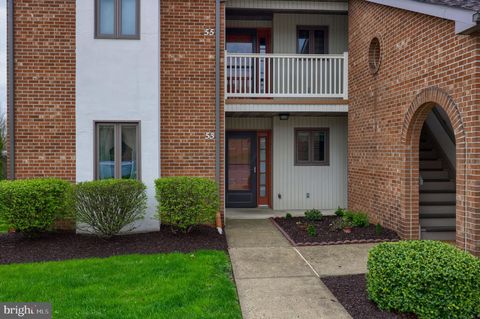 Photo of 53 Black Oak Drive, Lancaster, PA 17602 (MLS # PALA2049440)