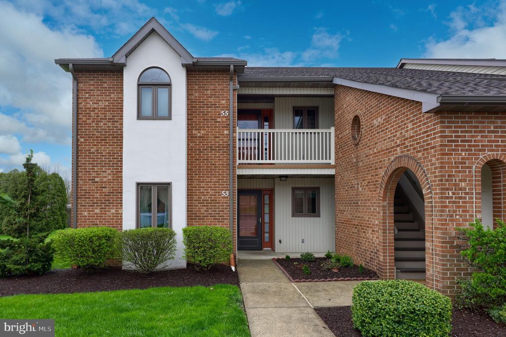 Photo of 53 Black Oak Drive, Lancaster, PA 17602 (MLS # PALA2049440)