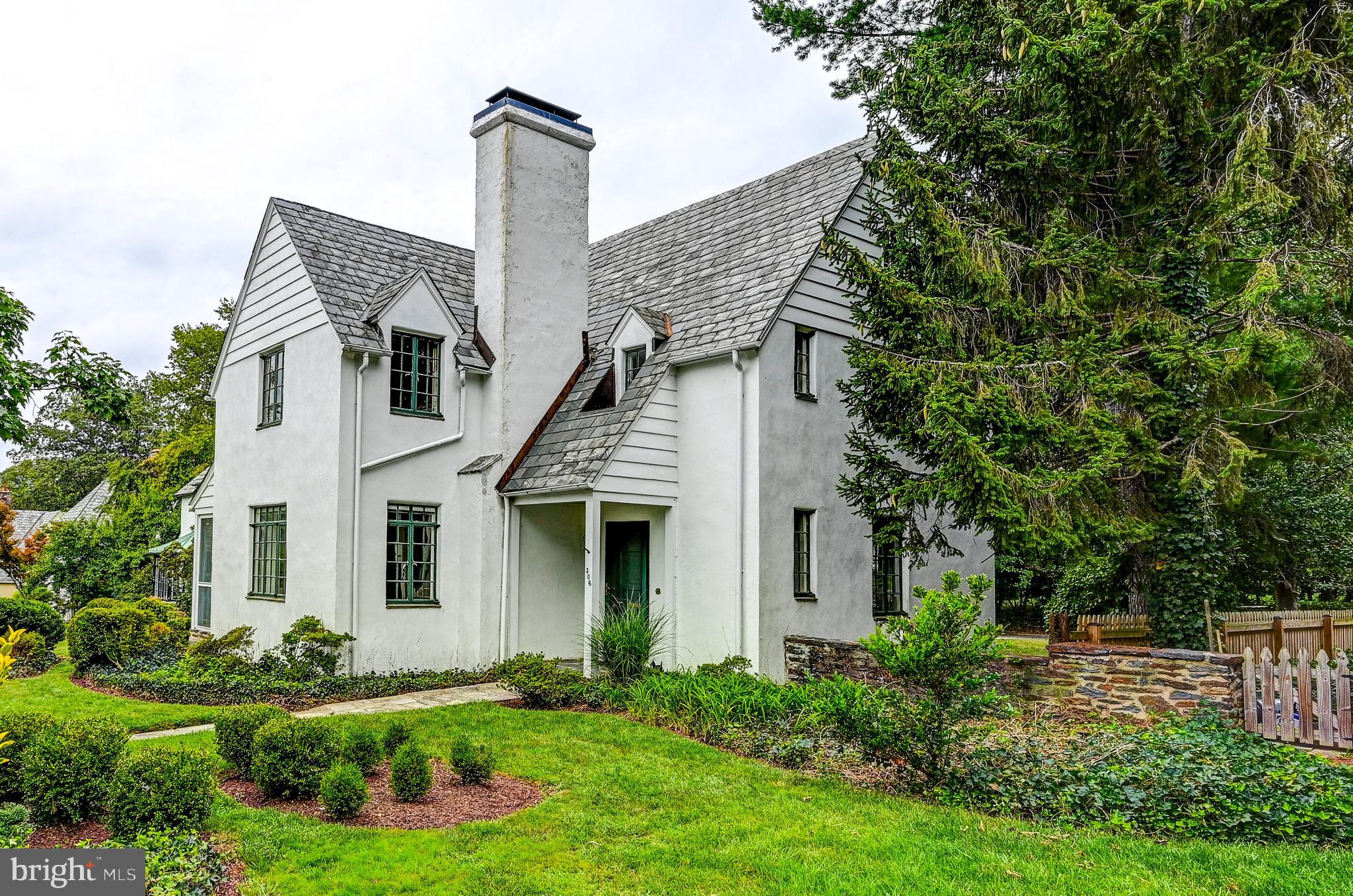 HOMELAND HISTORIC DISTRICT - Residential