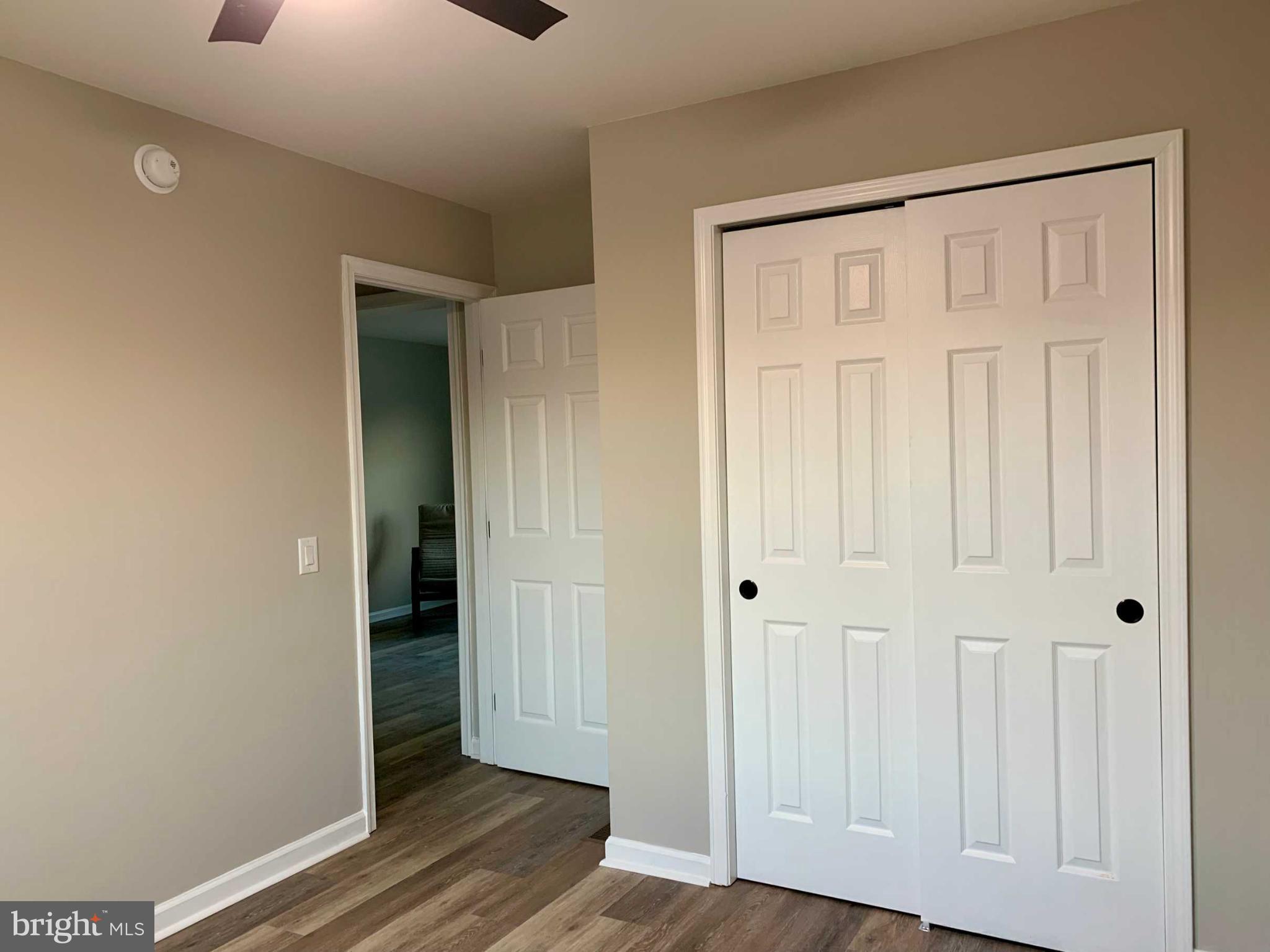 COUNTRY MEADOWS - Residential