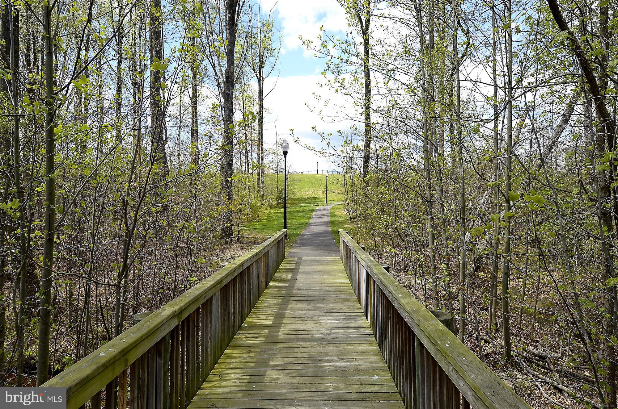 CHAPEL GROVE - Residential