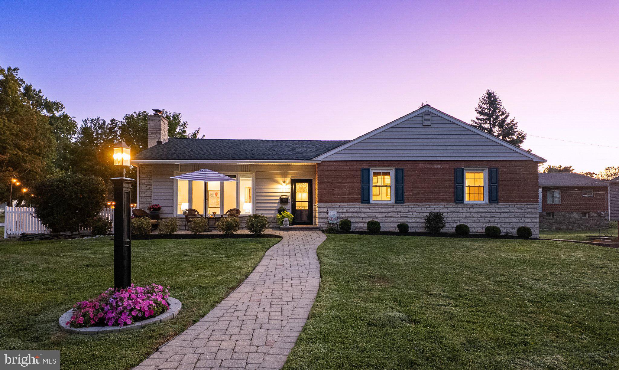 2721 PINE VALLEY LANE