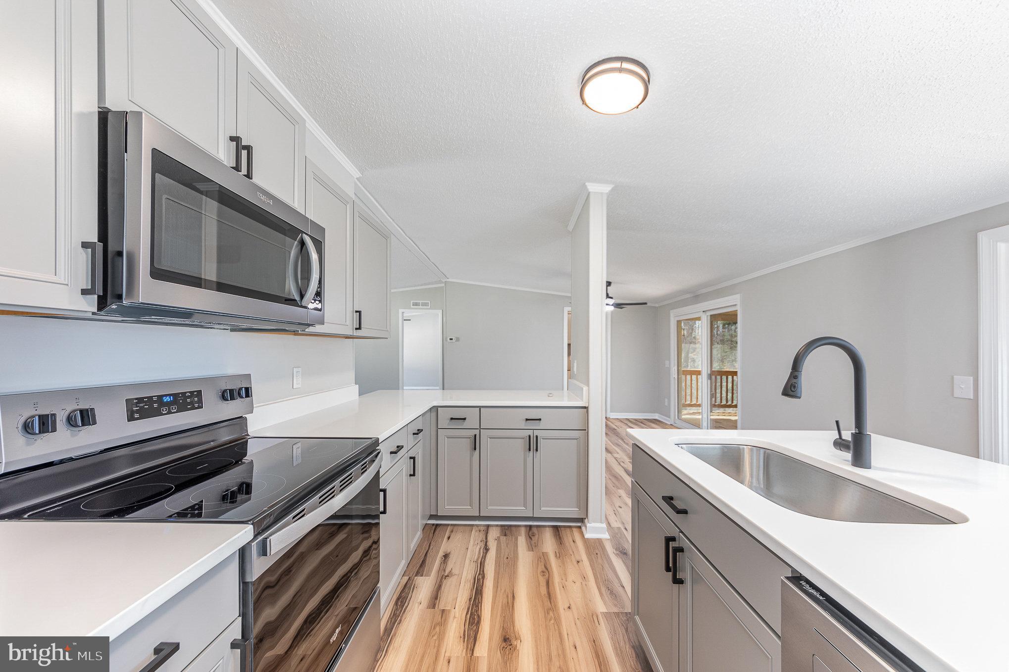 RIVER WOOD - Residential