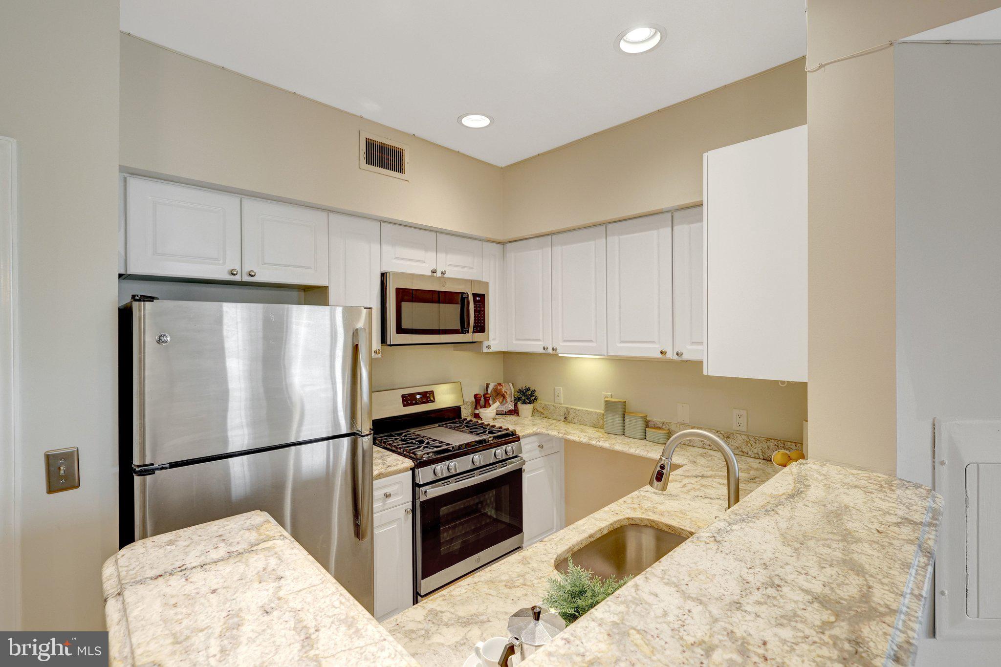 1625 INTERNATIONAL DRIVE 421