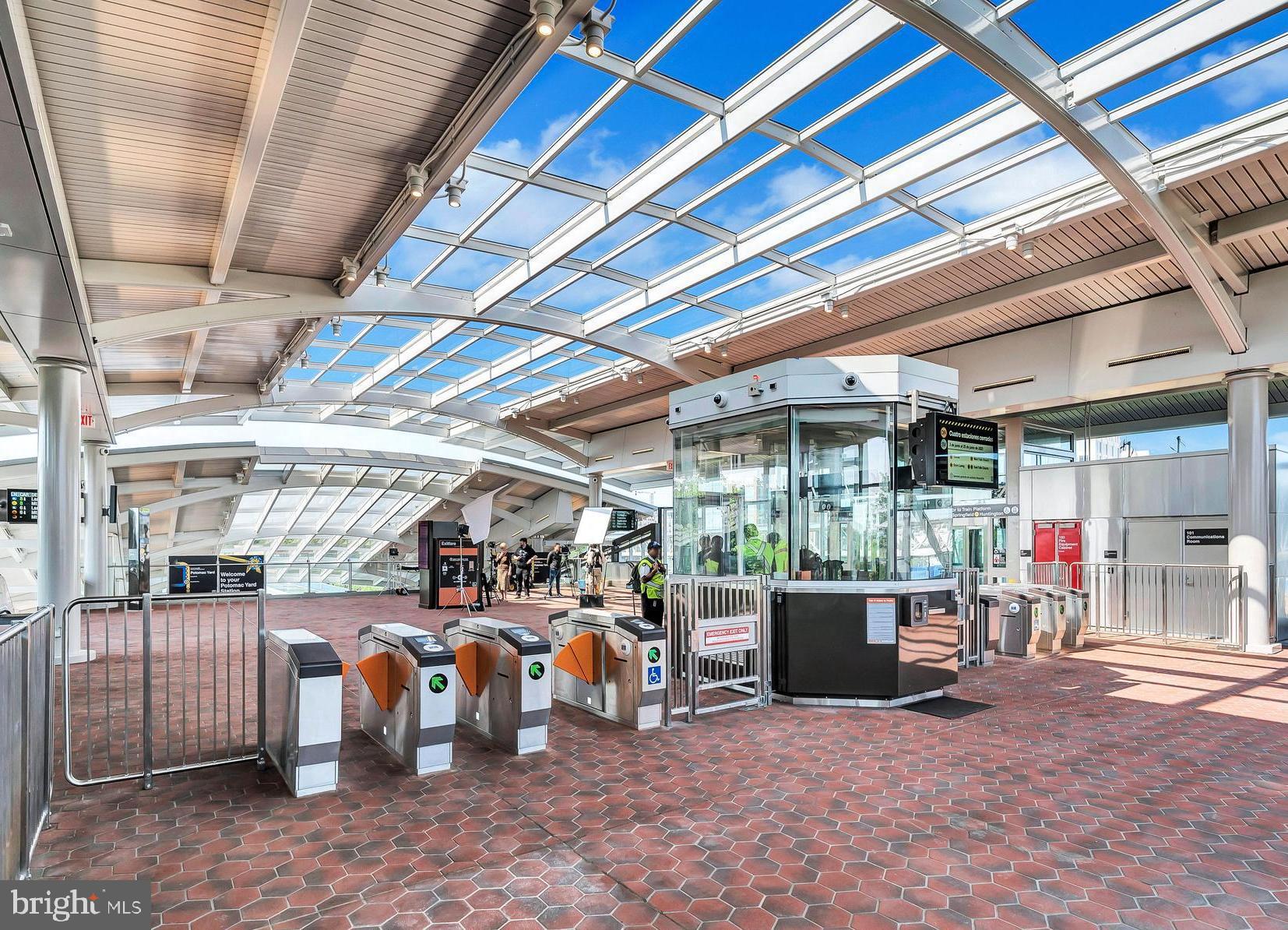 POTOMAC GREENS - Residential