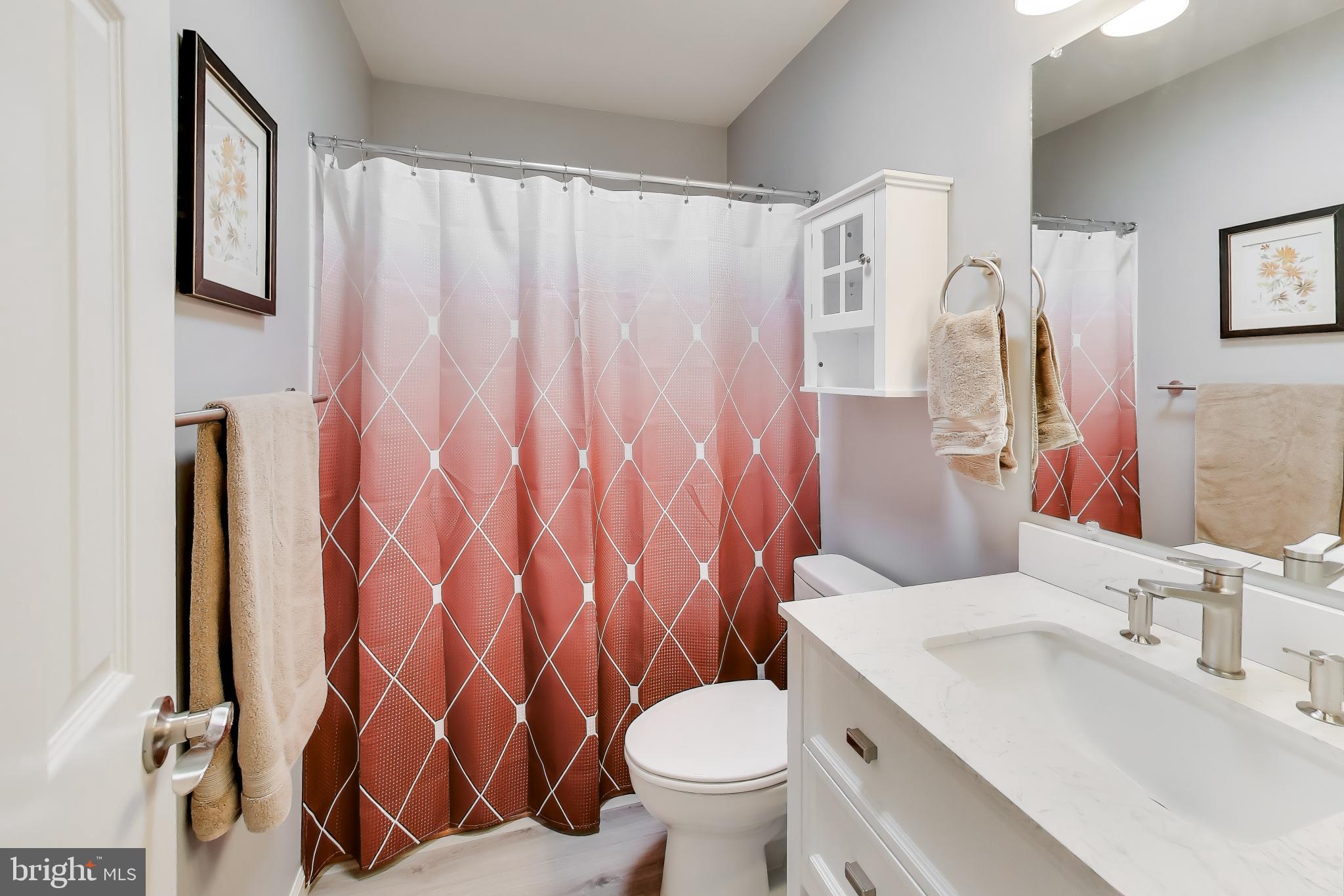 RIDGEFIELD CROSSING - Residential