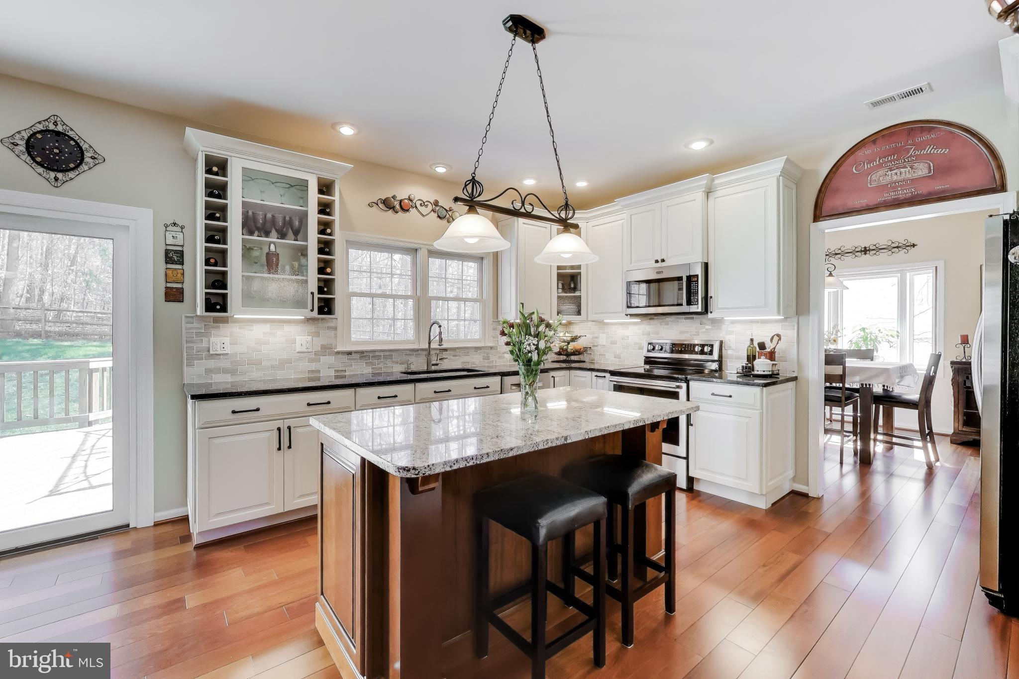 RIDGEFIELD CROSSING - Residential