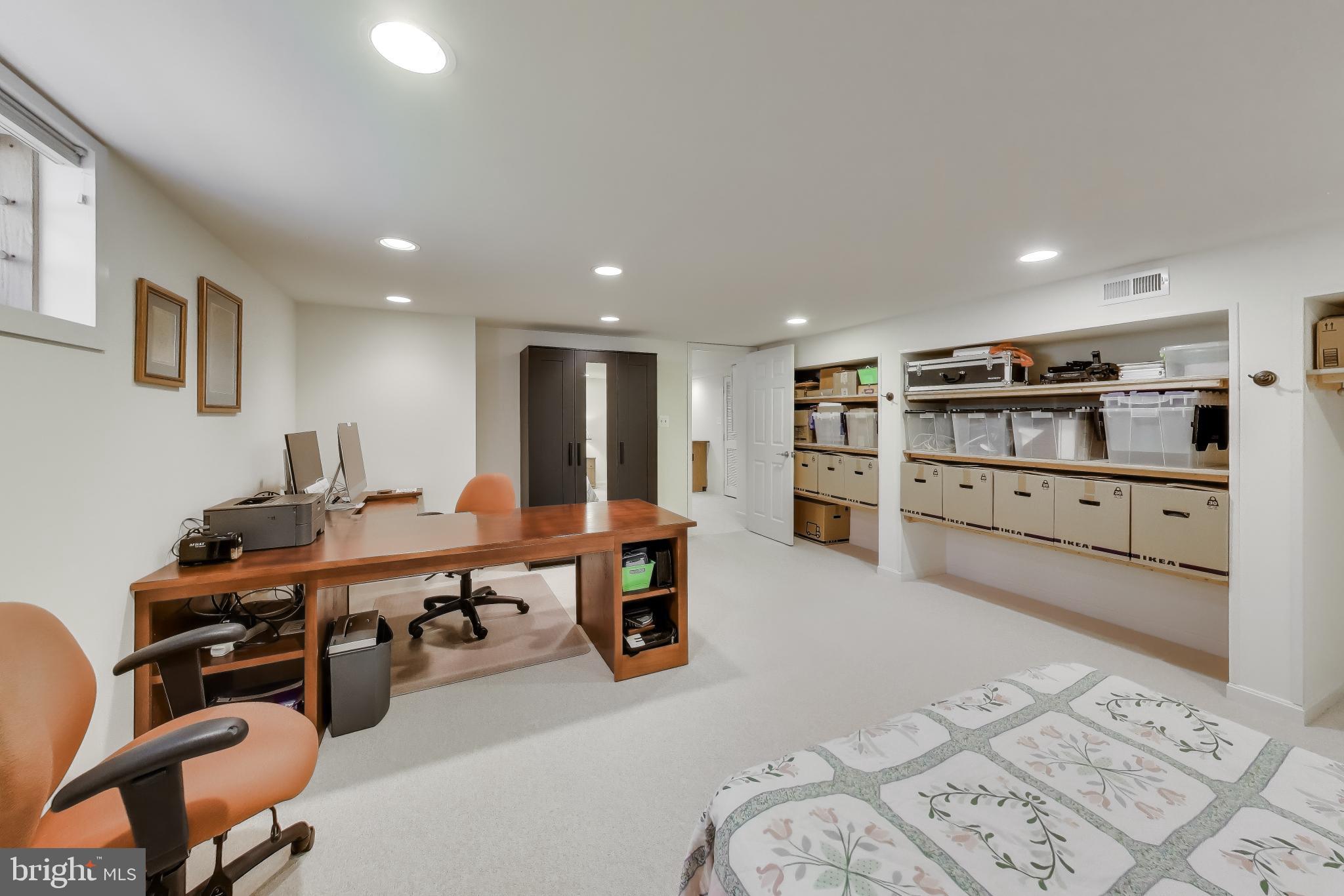 RIDGEFIELD CROSSING - Residential