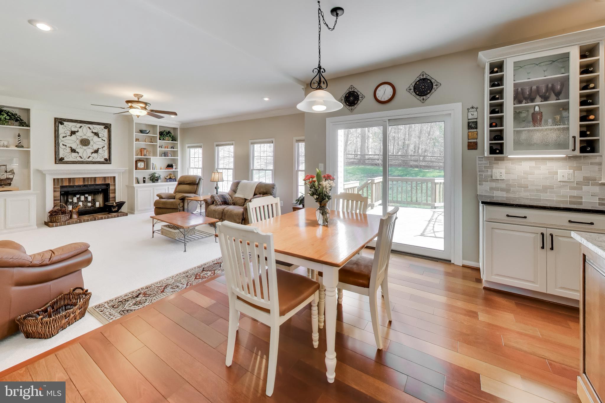 RIDGEFIELD CROSSING - Residential