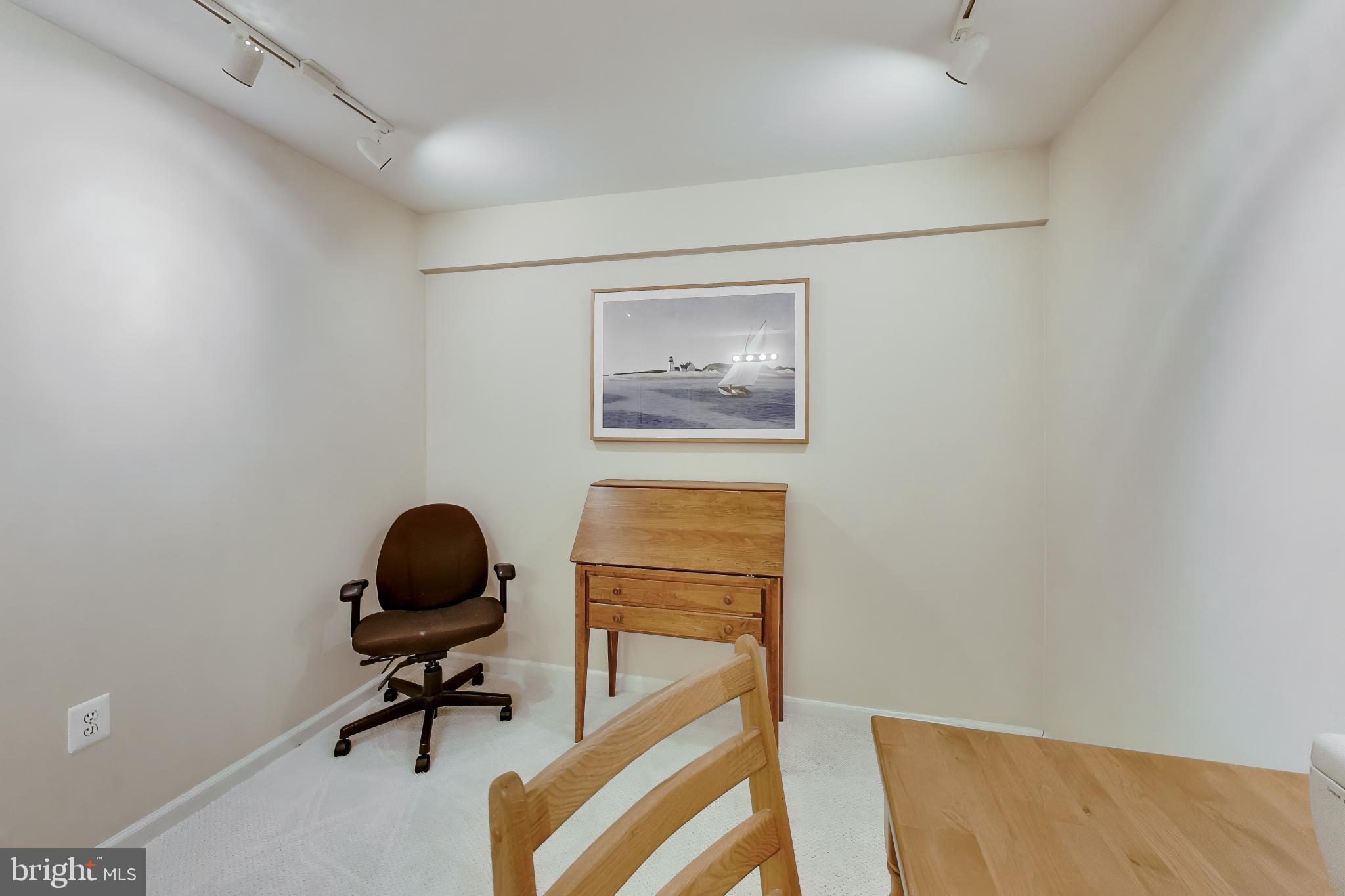 RIDGEFIELD CROSSING - Residential