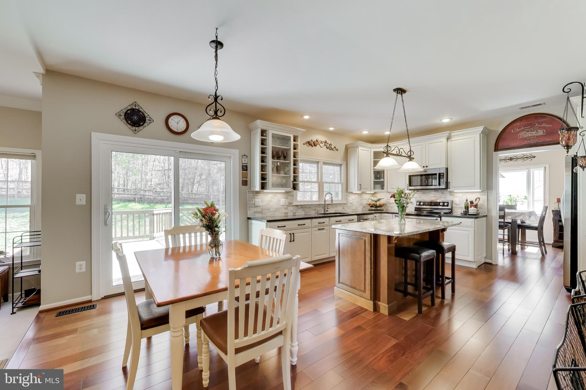 RIDGEFIELD CROSSING - Residential