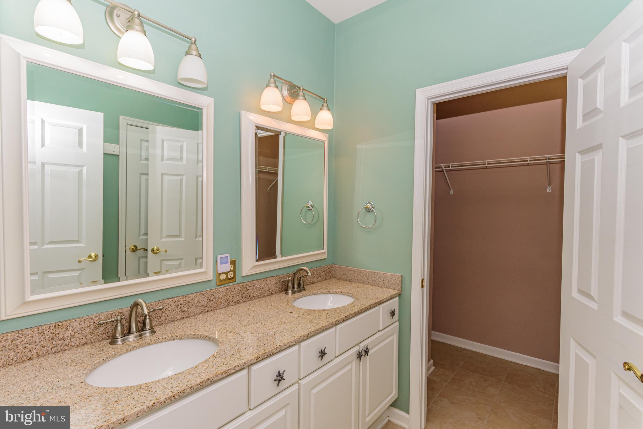 CAPE ISLE OF WIGHT - Residential