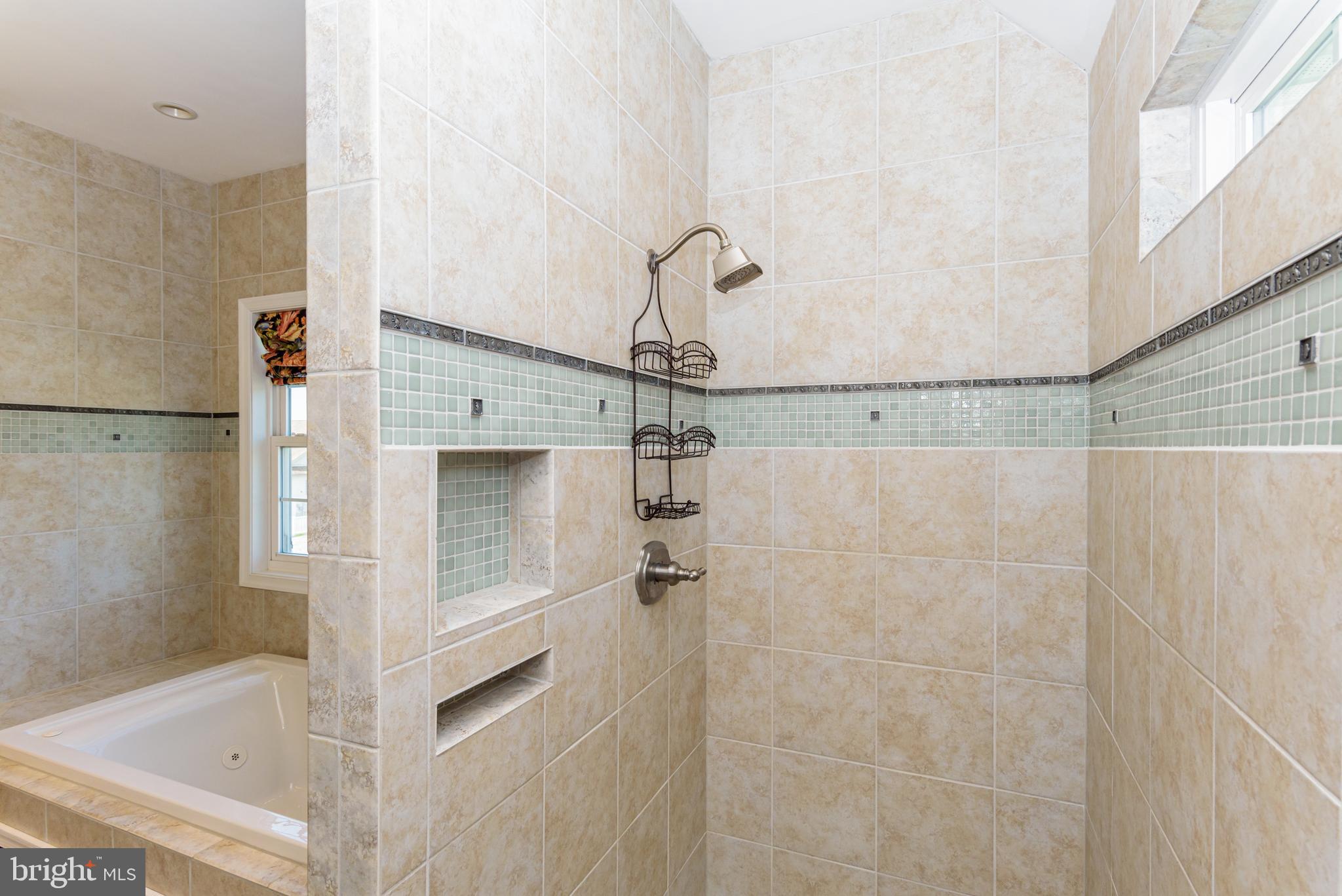 CAPE ISLE OF WIGHT - Residential