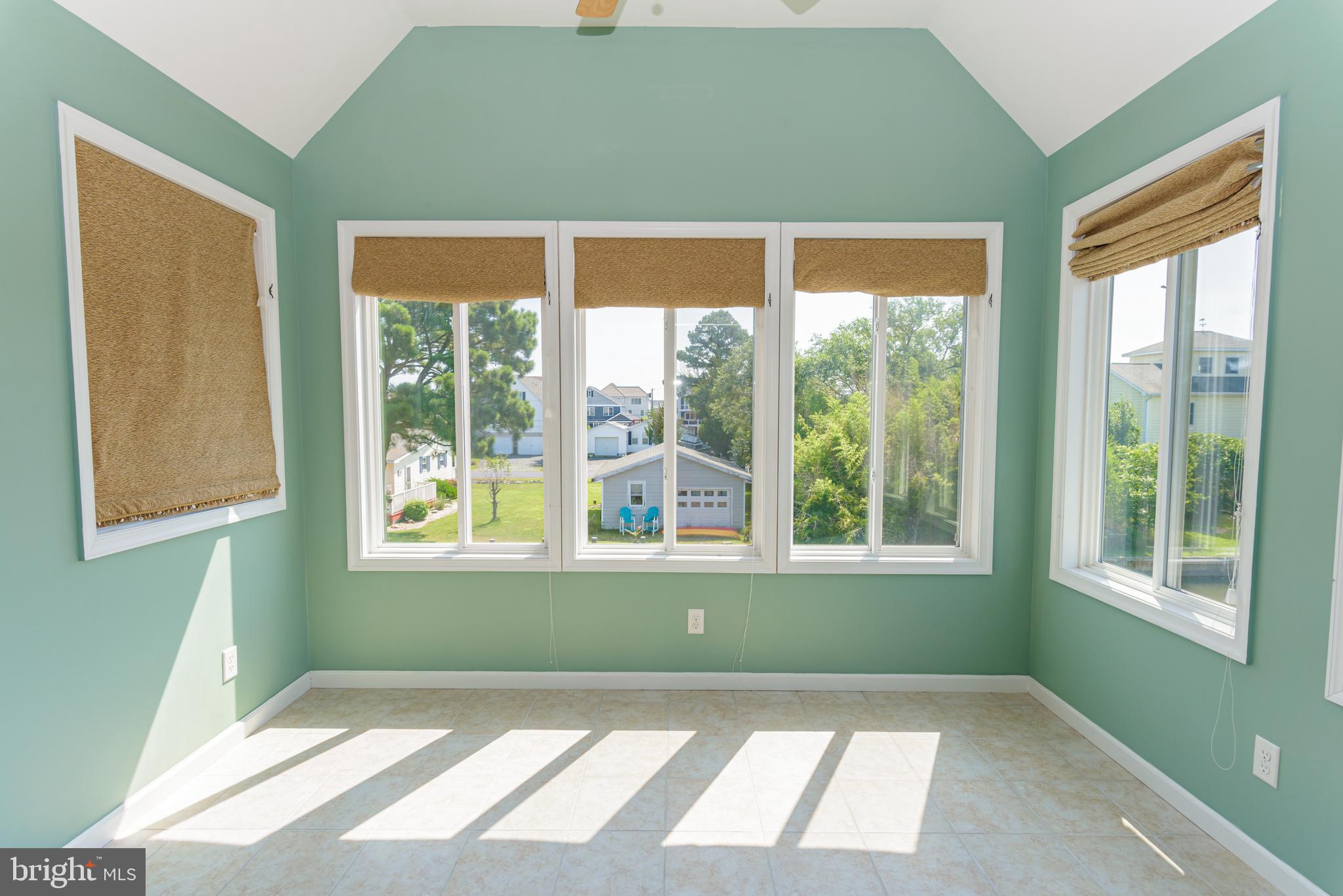 CAPE ISLE OF WIGHT - Residential