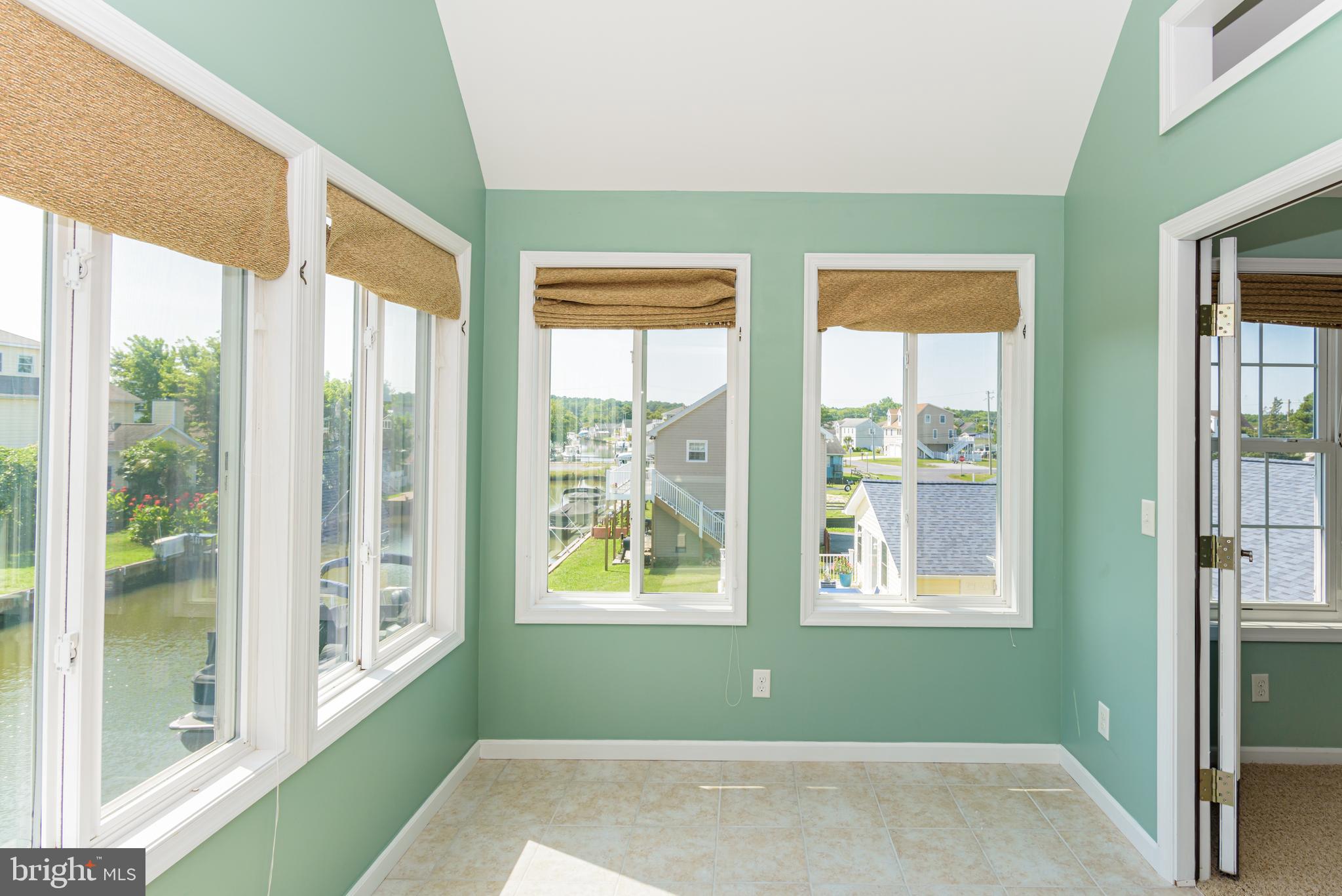 CAPE ISLE OF WIGHT - Residential