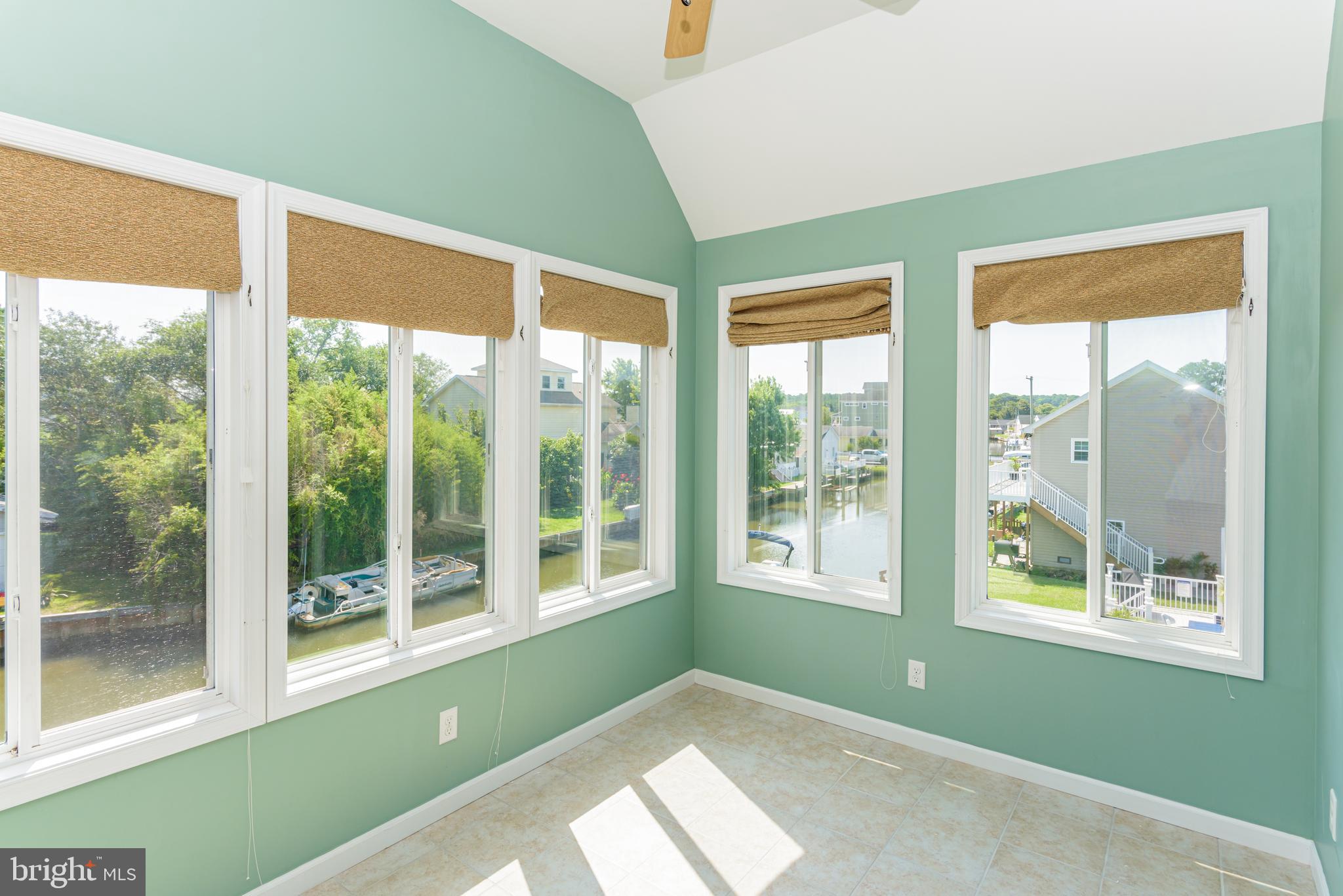 CAPE ISLE OF WIGHT - Residential