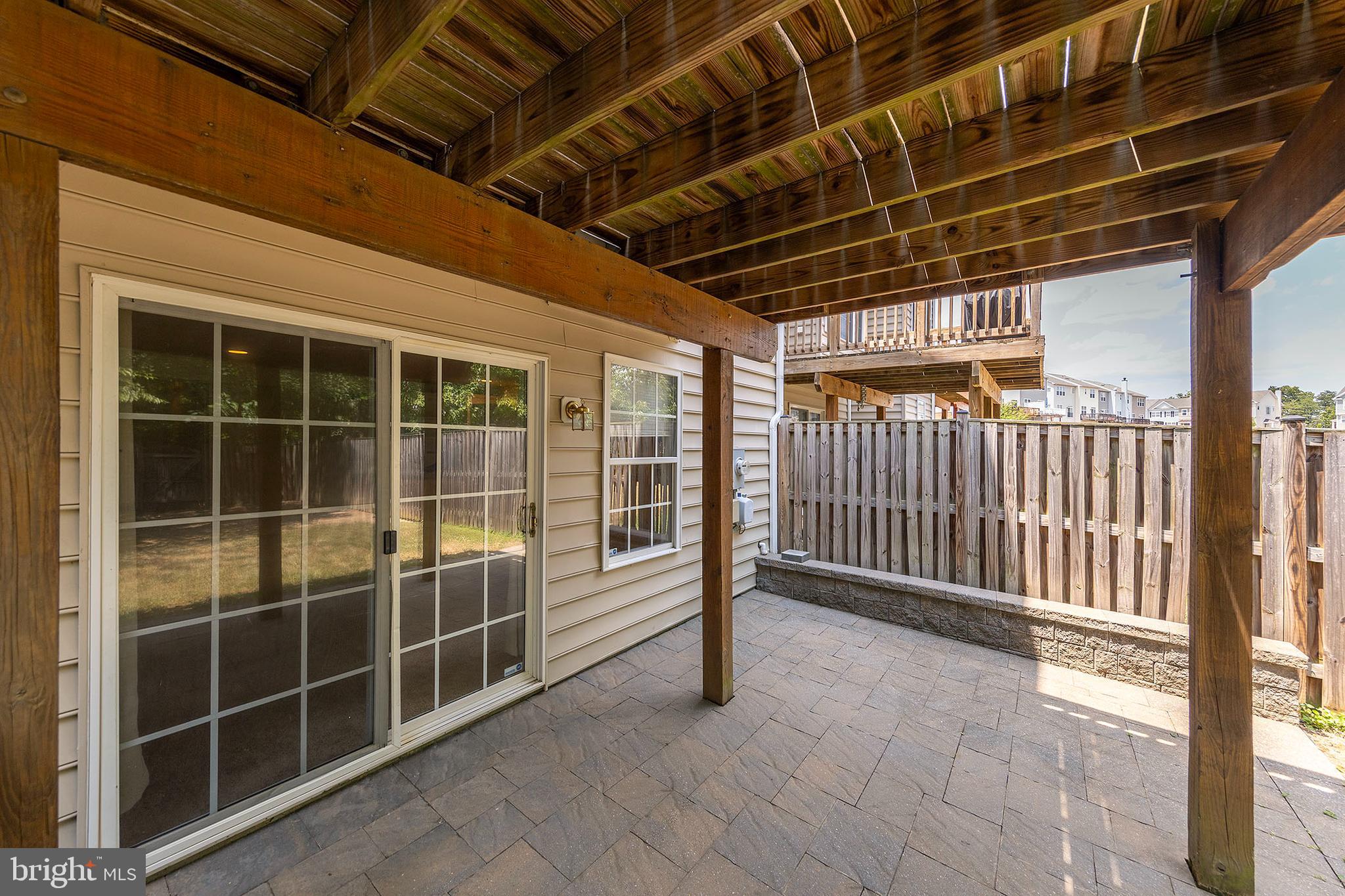 FIELDSTONE - Residential