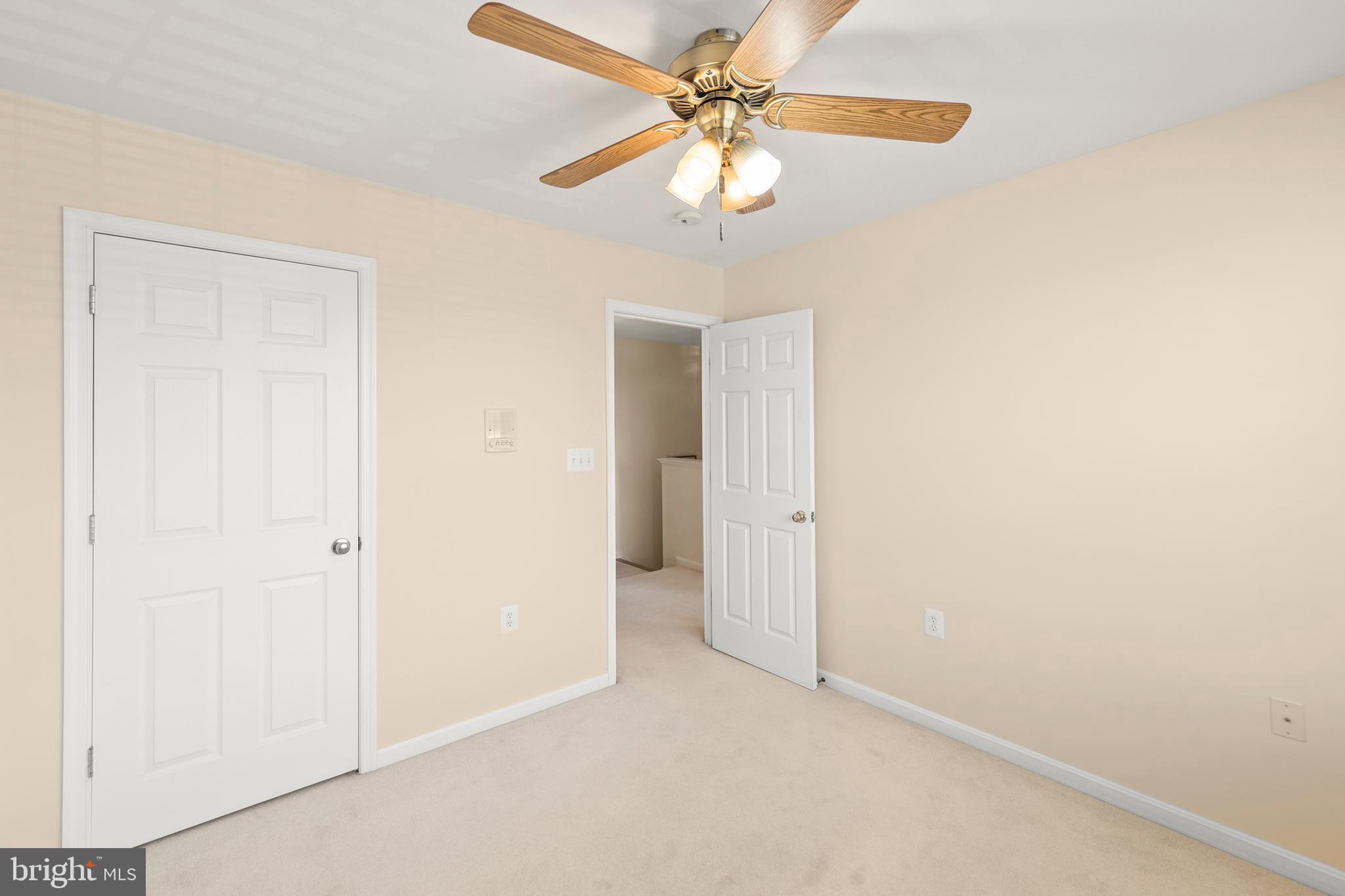 FIELDSTONE - Residential