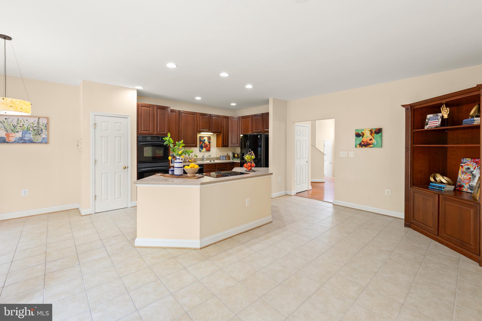 FIELDSTONE - Residential